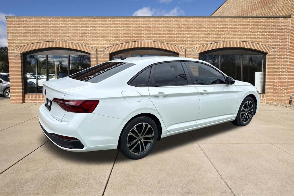 Used 2023 Volkswagen Jetta 1.5T Sport Sedan