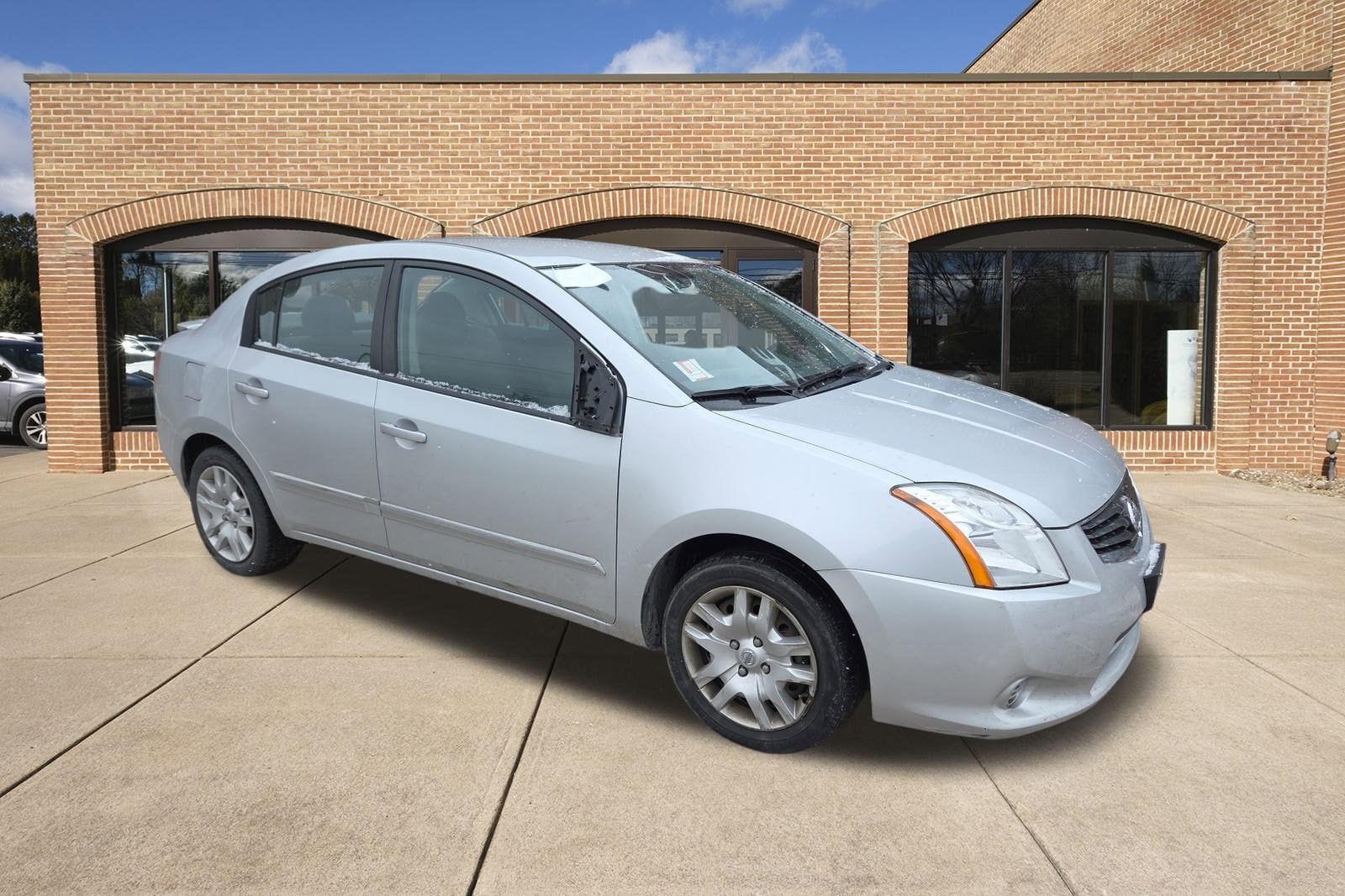 2011 Nissan Sentra S's photo