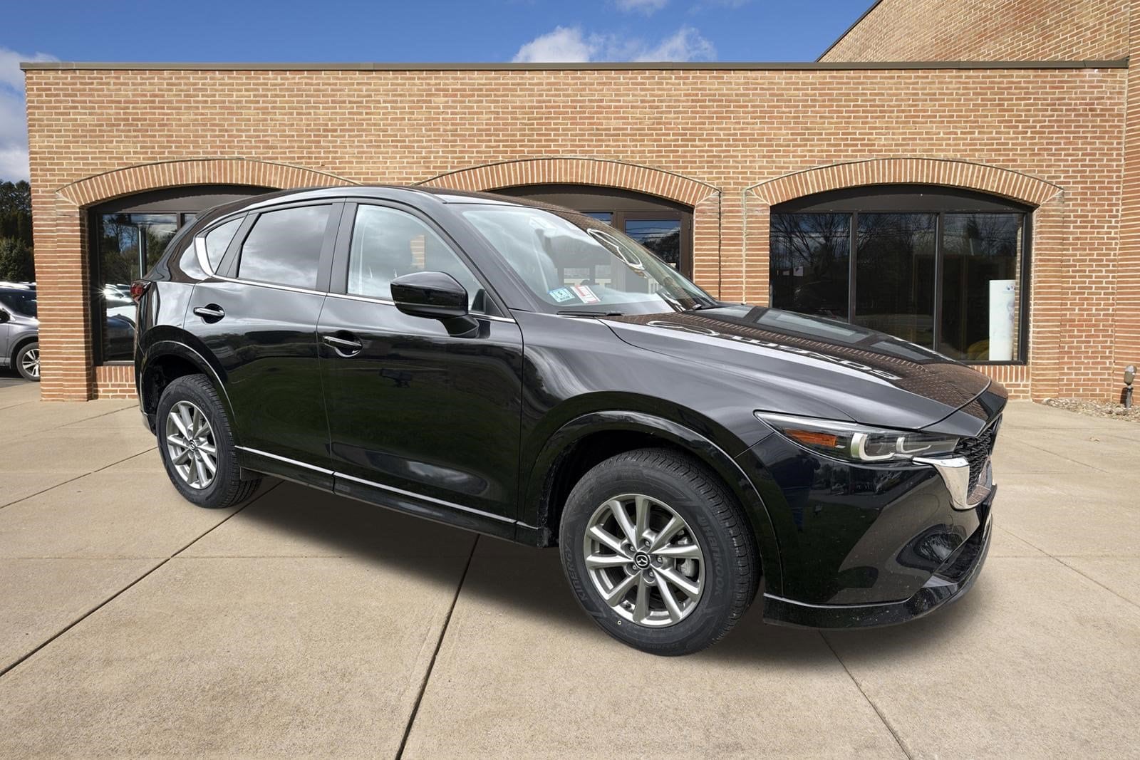 2025 Mazda CX-5 S Preferred package Auto AWD's photo