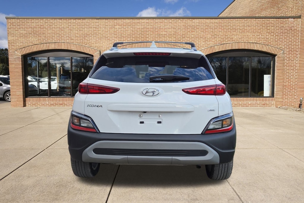 Used 2023 Hyundai Kona SEL SUV