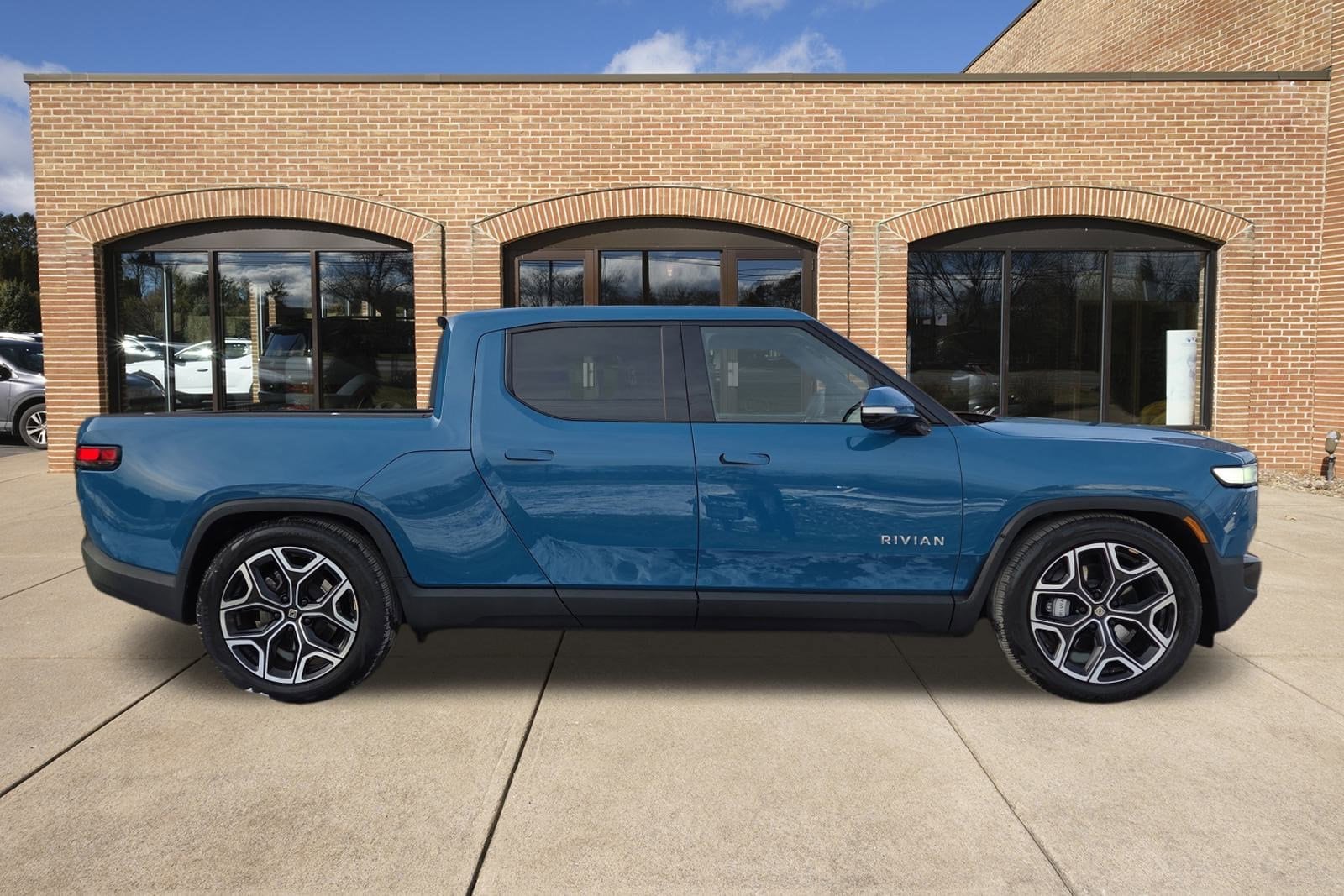 Used 2023 Rivian R1T Adventure with VIN 7FCTGBAA7PN027764 for sale in State College, PA