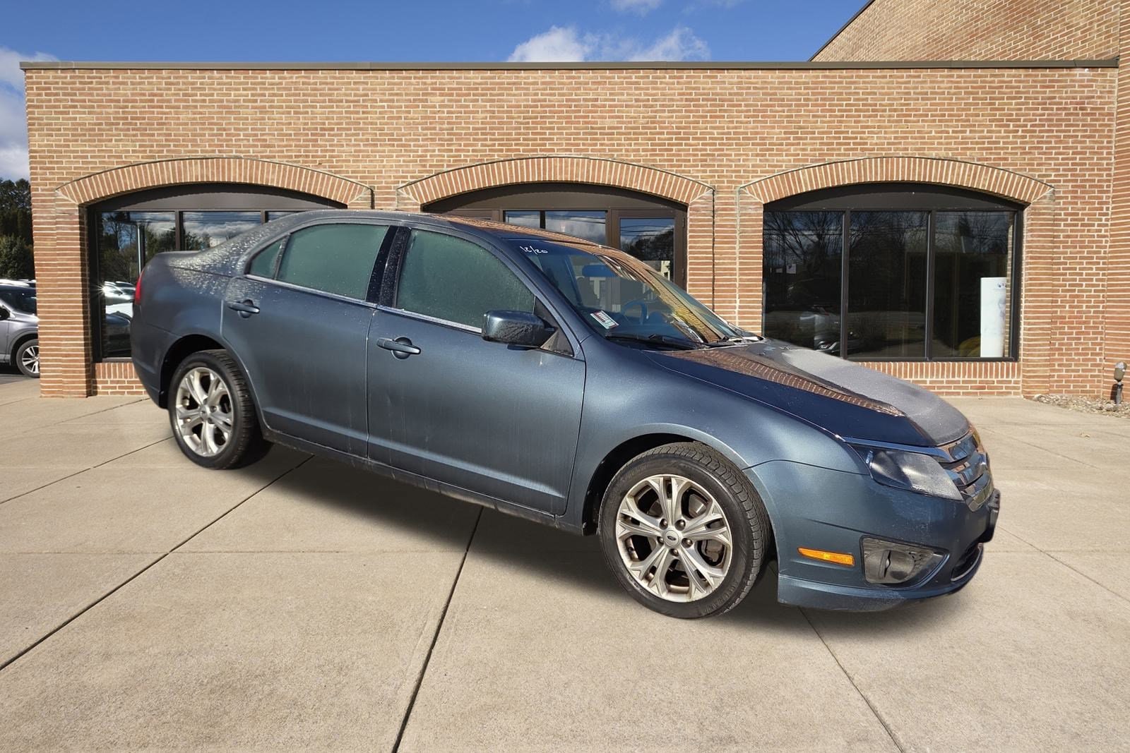 2012 Ford Fusion SE's photo