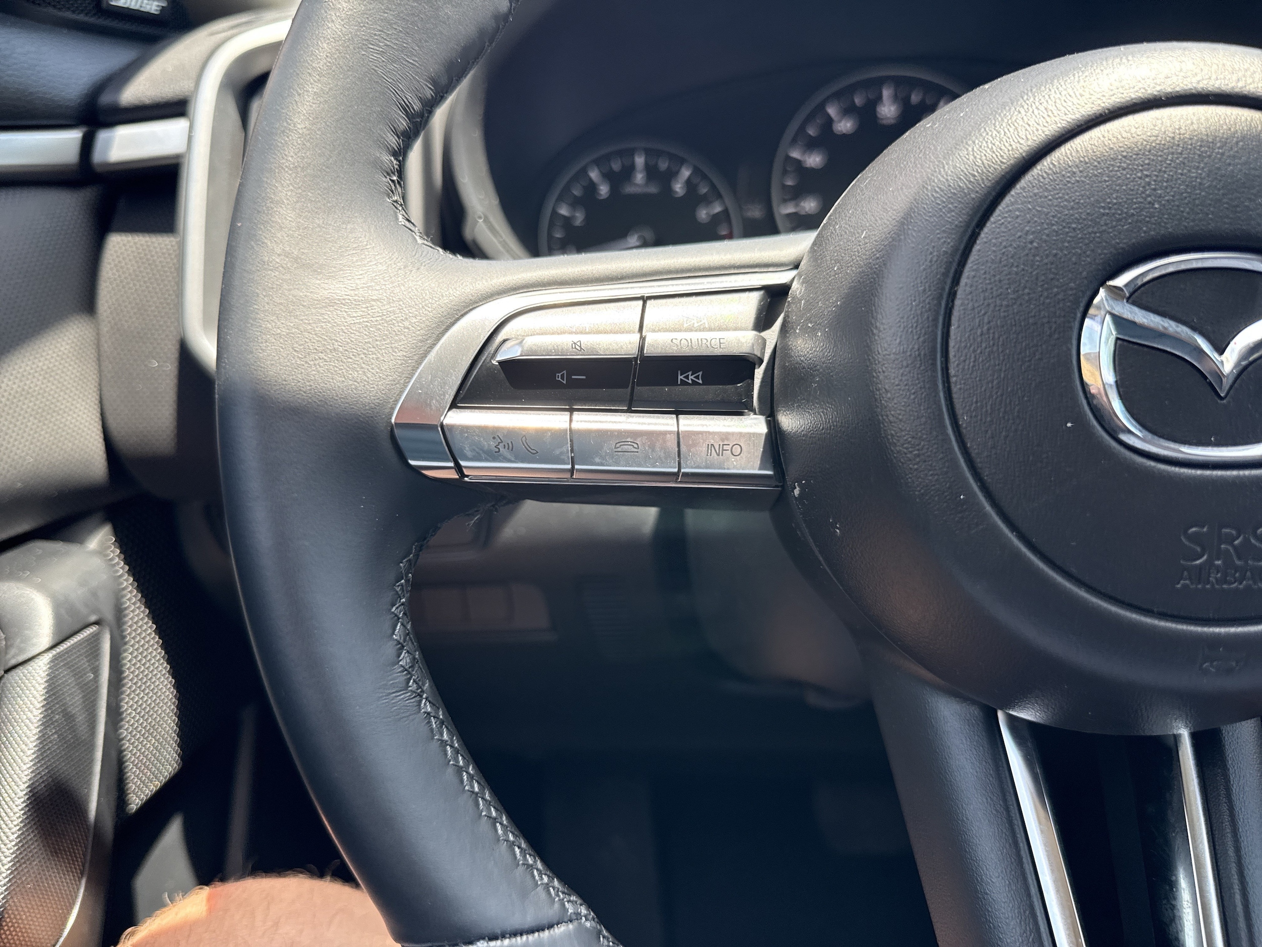 2025 Mazda CX-50 Premium - Photo 11