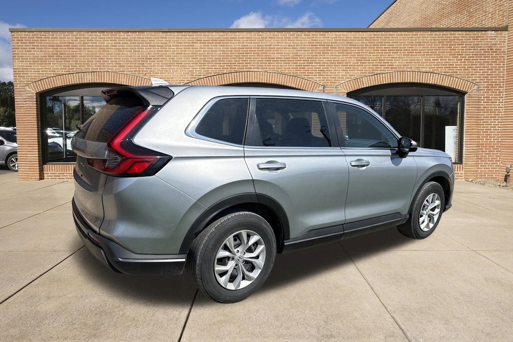 Used 2025 Honda CR-V LX SUV