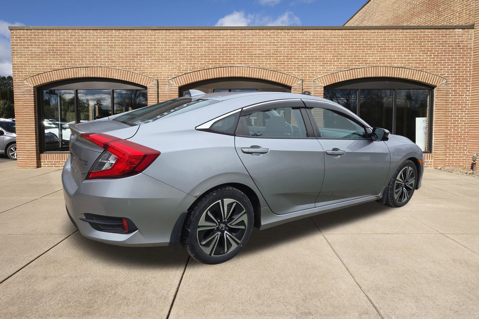2016 Honda Civic EX-T photo 3