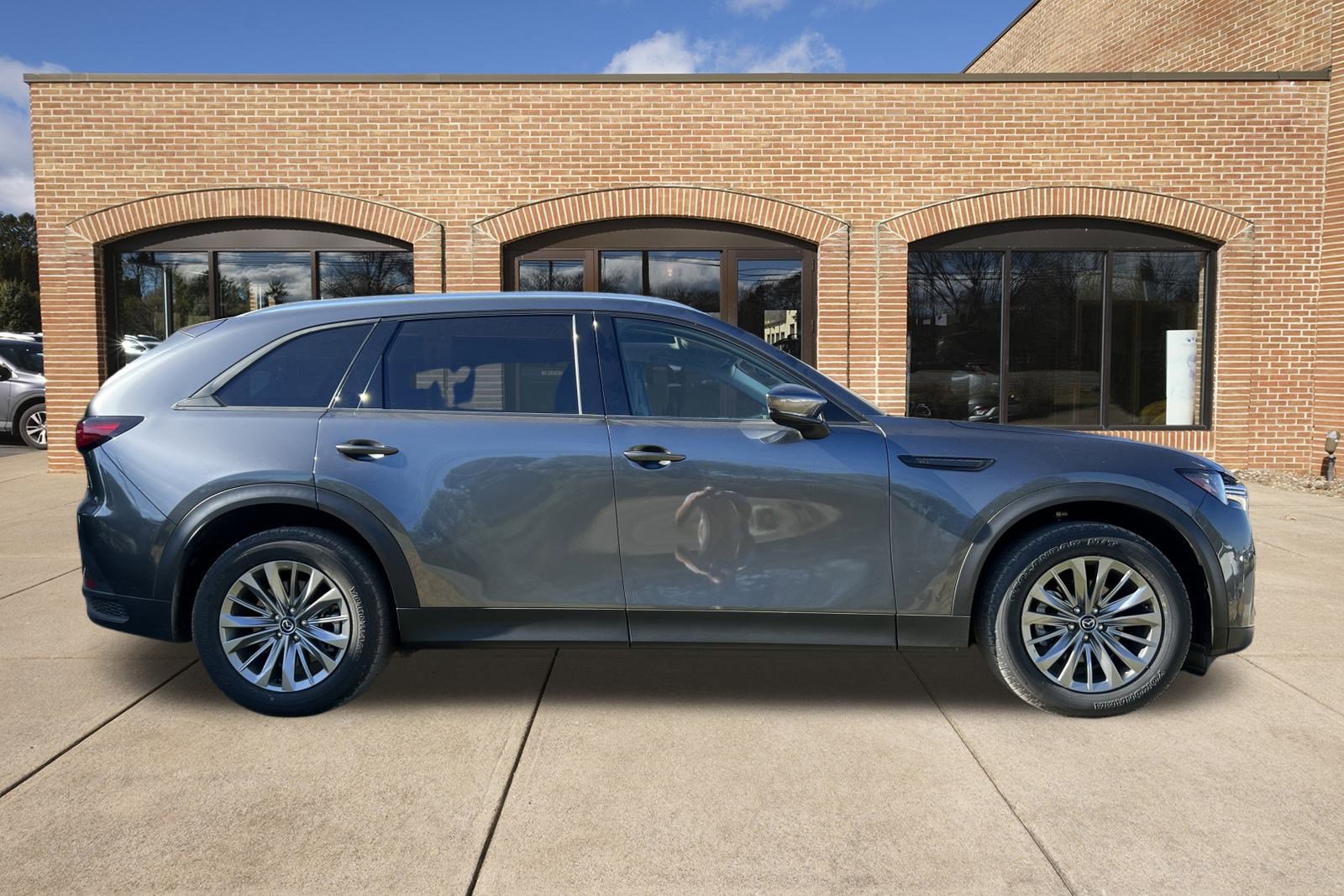 2024 Mazda CX-90 3.3 Turbo Preferred Plus photo 2