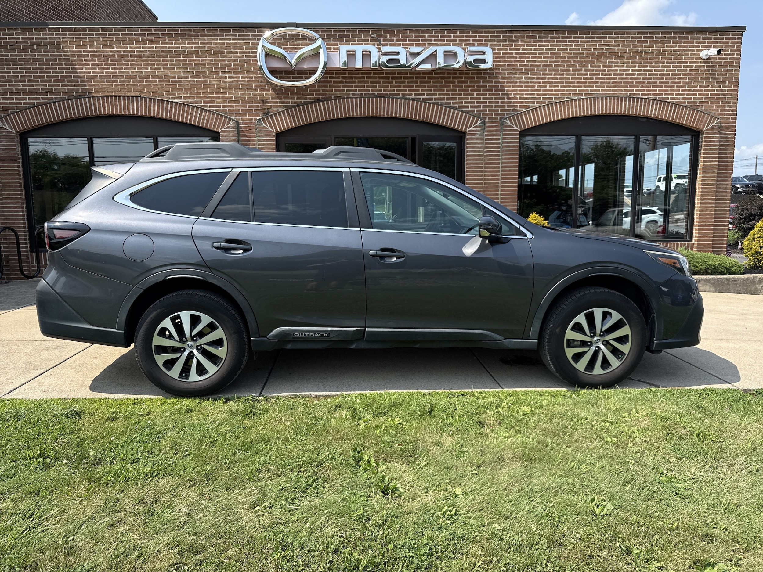 Used 2020 Subaru Outback Premium with VIN 4S4BTAEC4L3177075 for sale in Montoursville, PA