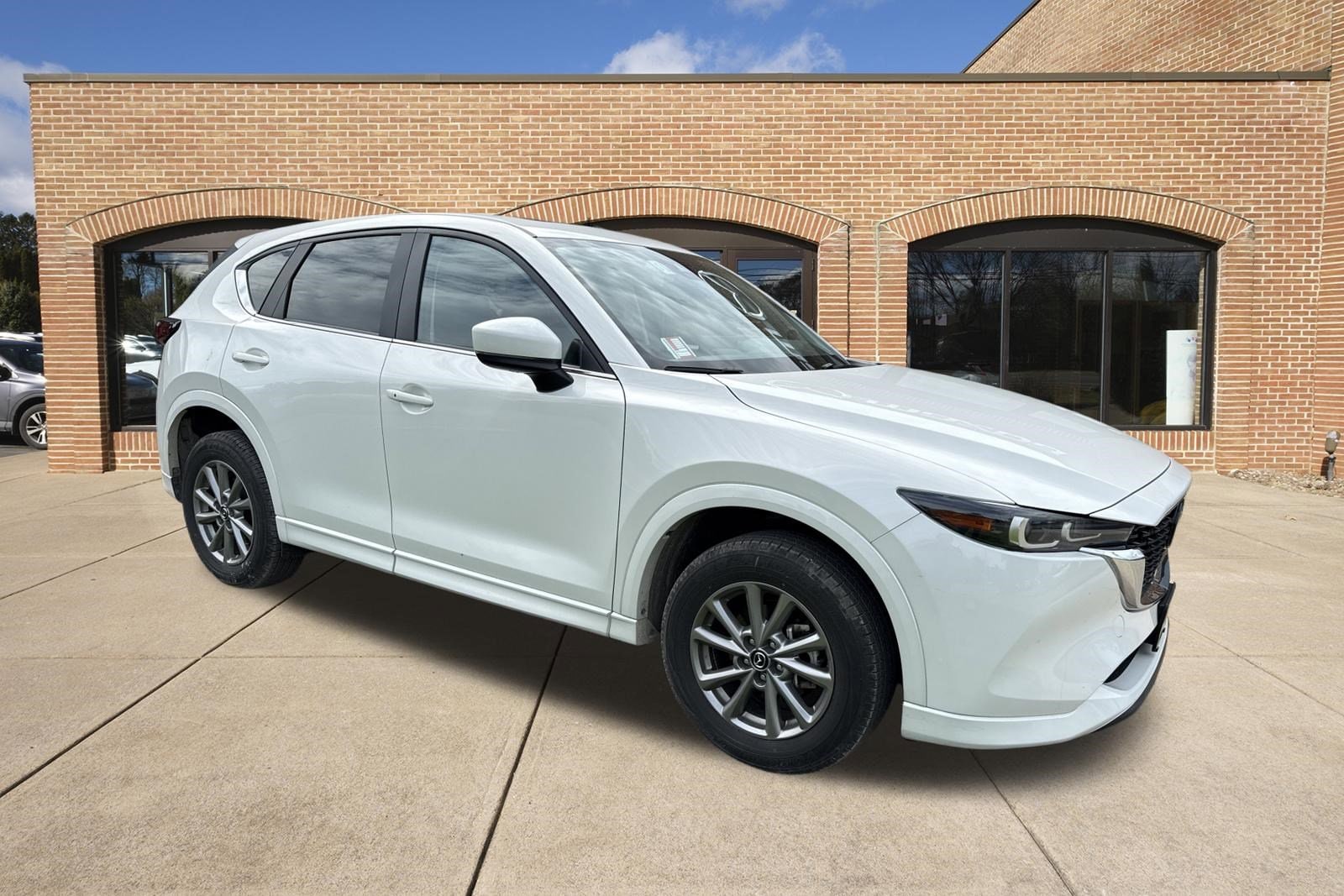 2025 Mazda CX-5 S Preferred package Auto AWD's photo
