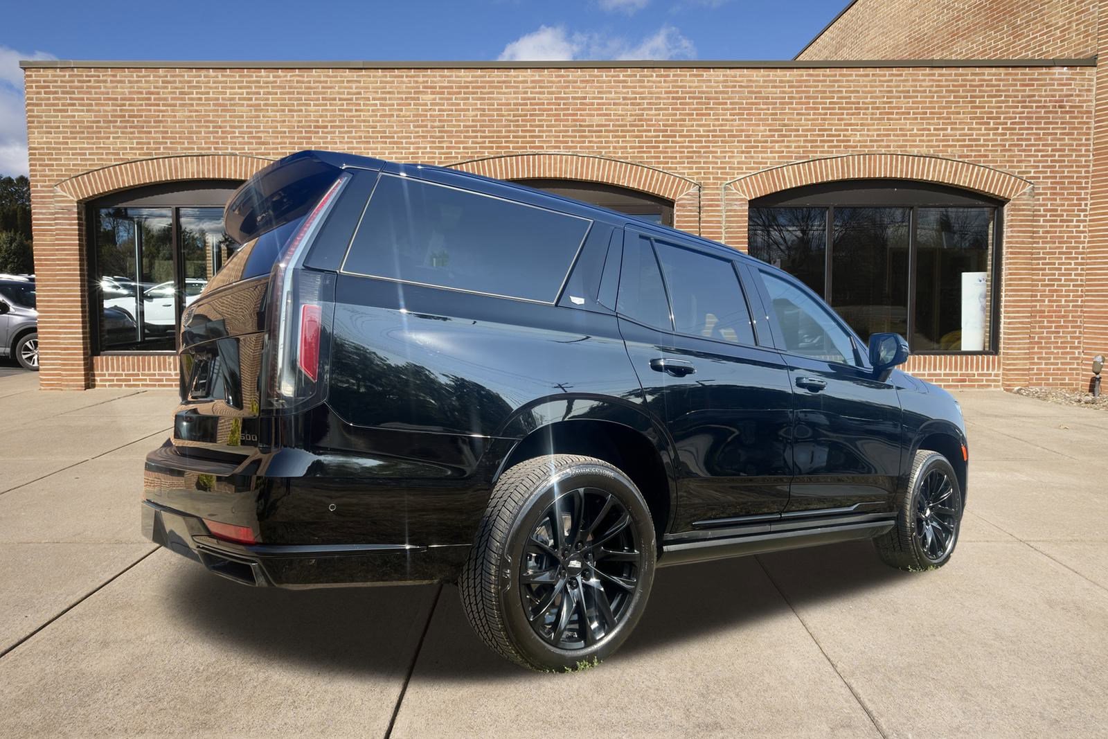 2024 Cadillac Escalade Sport Platinum photo 3