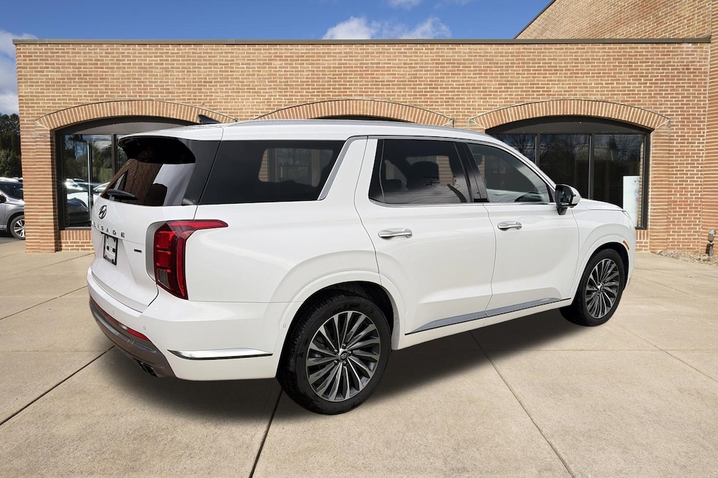 Used 2024 Hyundai Palisade Calligraphy SUV
