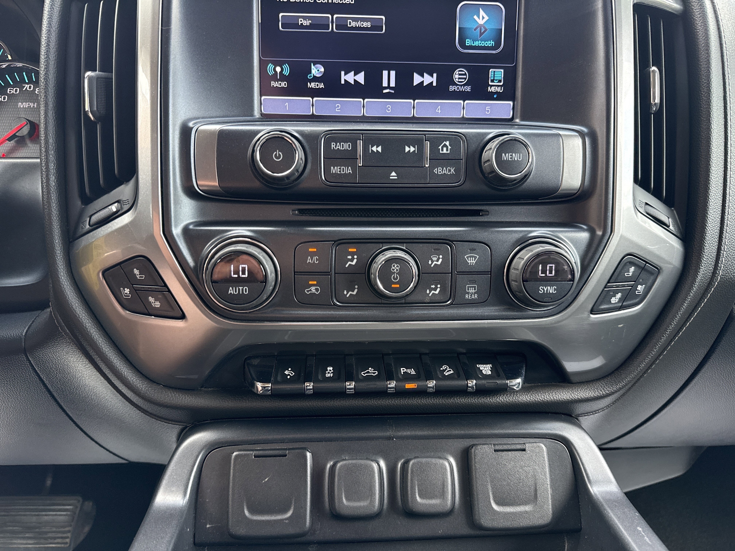 2016 Chevrolet Silverado 2500HD LTZ - Photo 27