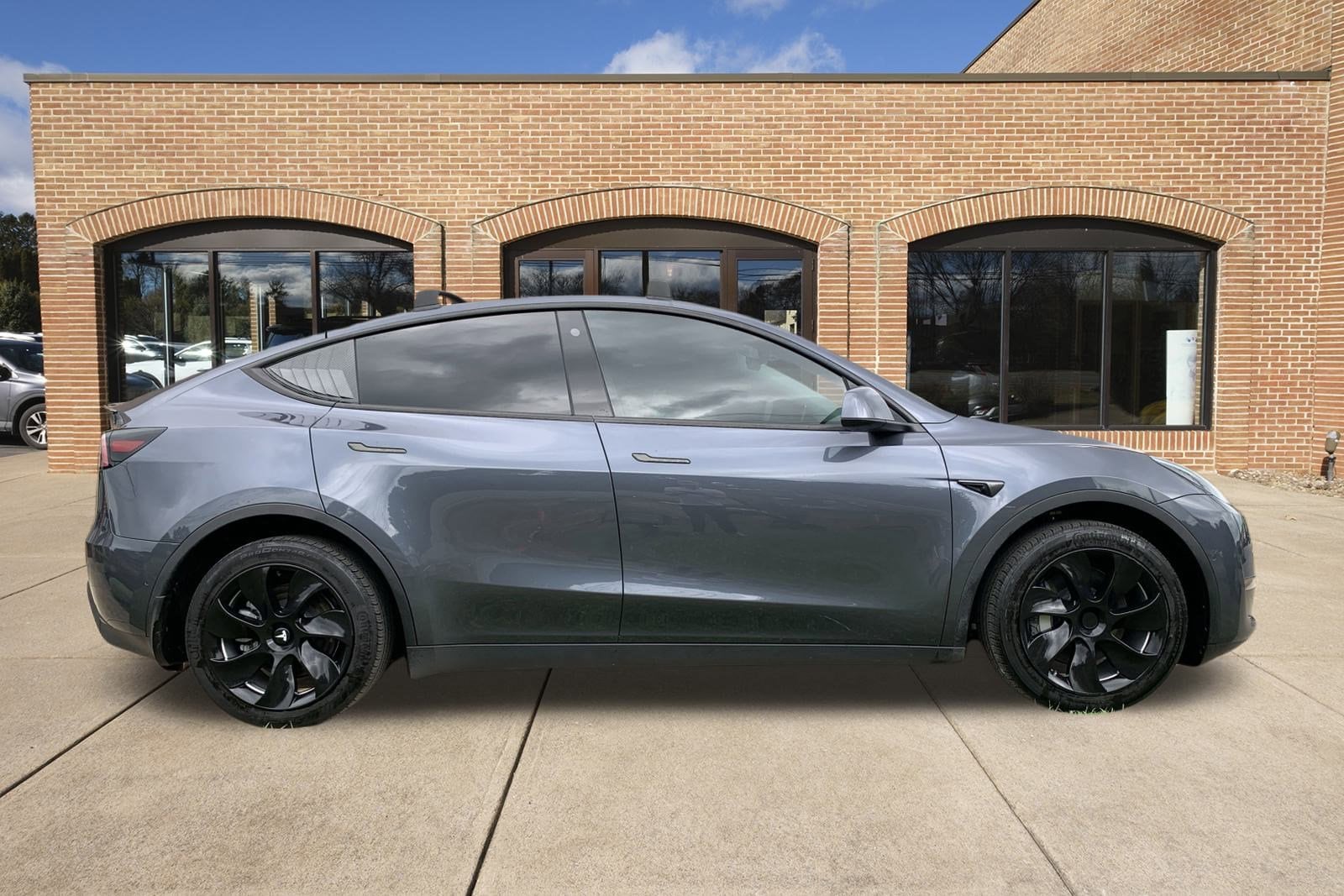 Used 2022 Tesla Model Y Long Range with VIN 7SAYGDEE1NA022026 for sale in State College, PA