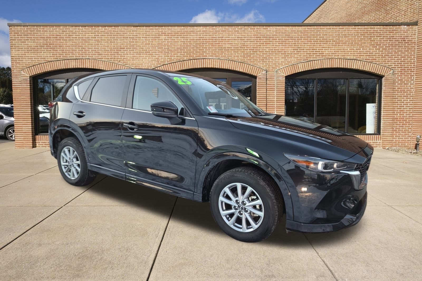 2025 Mazda CX-5 S Select Package's photo
