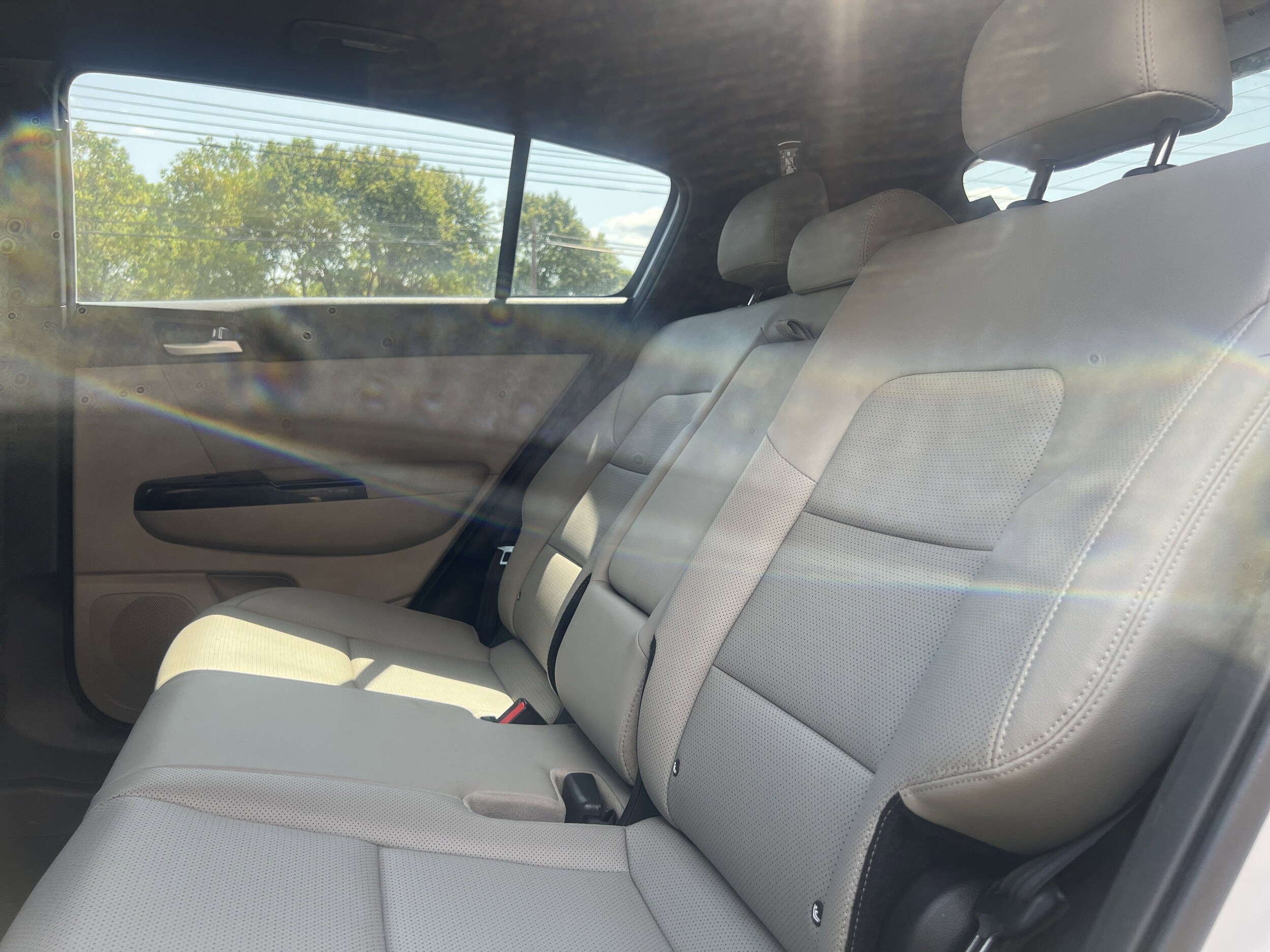 2022 Kia Sportage Nightfall Edition photo 3