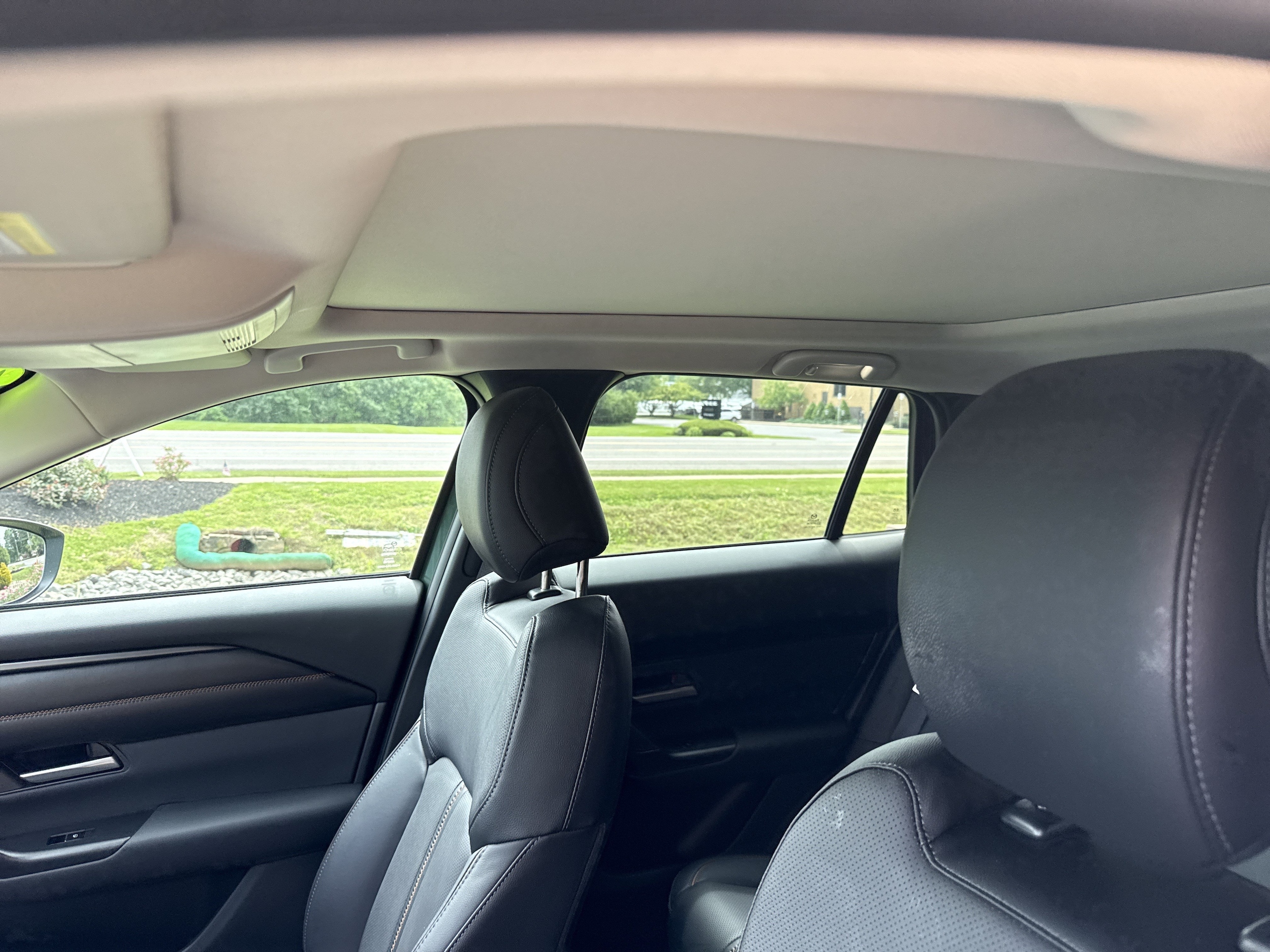 2025 Mazda CX-50 Premium - Photo 28