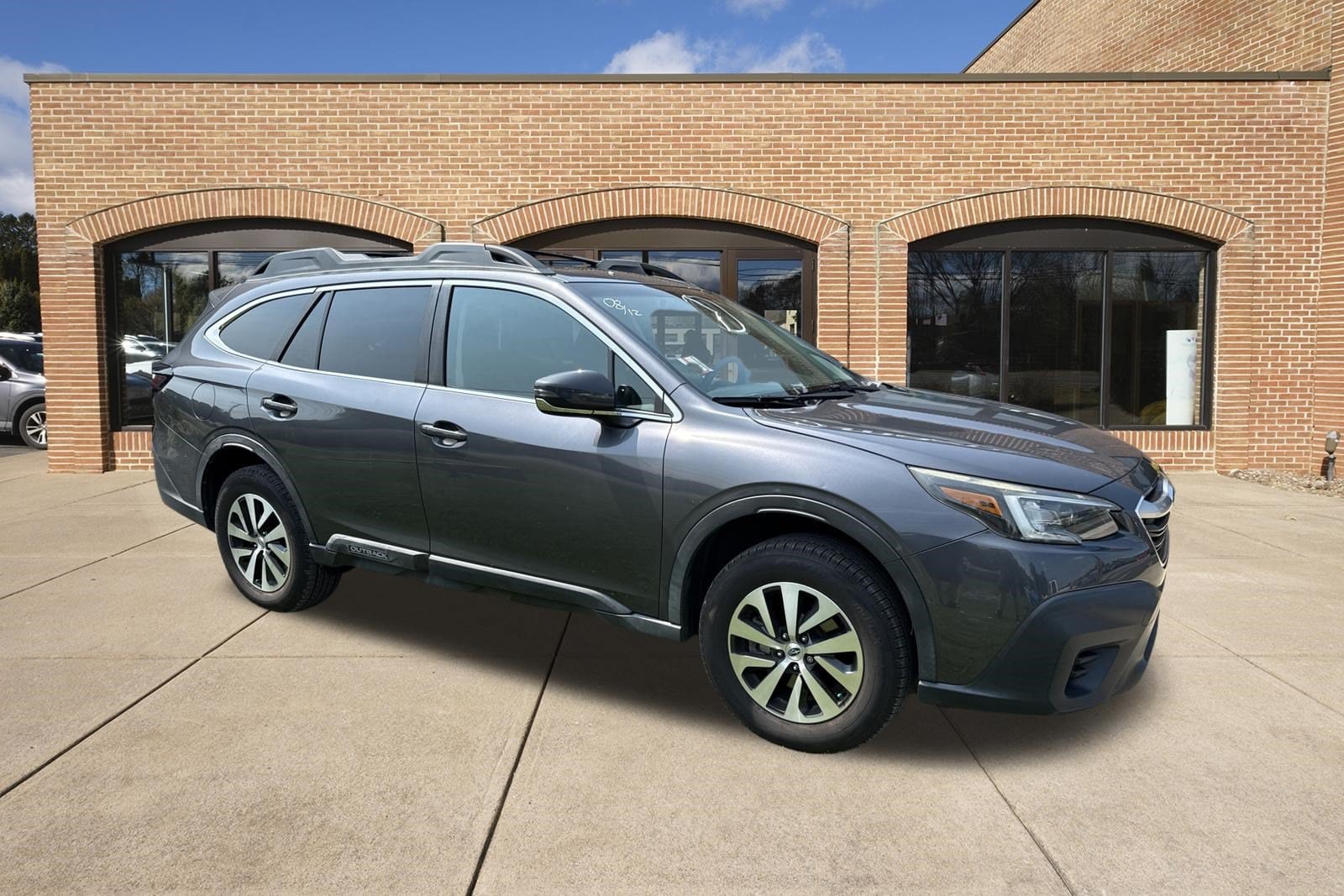 2020 Subaru Outback Premium - Photo 1