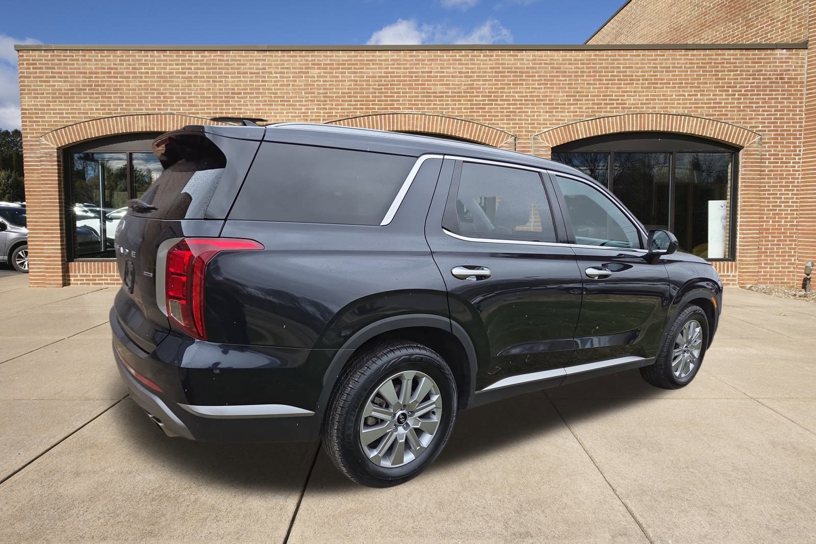 2025 Hyundai Palisade SEL photo 3