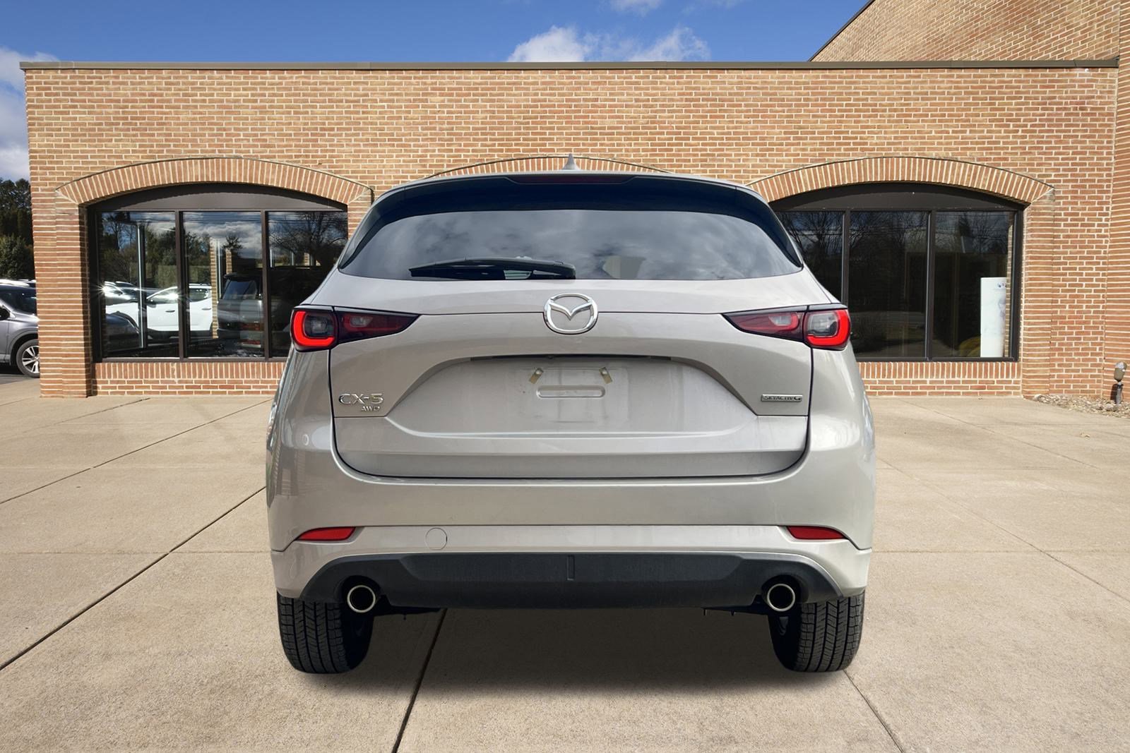 2025 Mazda CX-5 2.5 S Preferred photo 4
