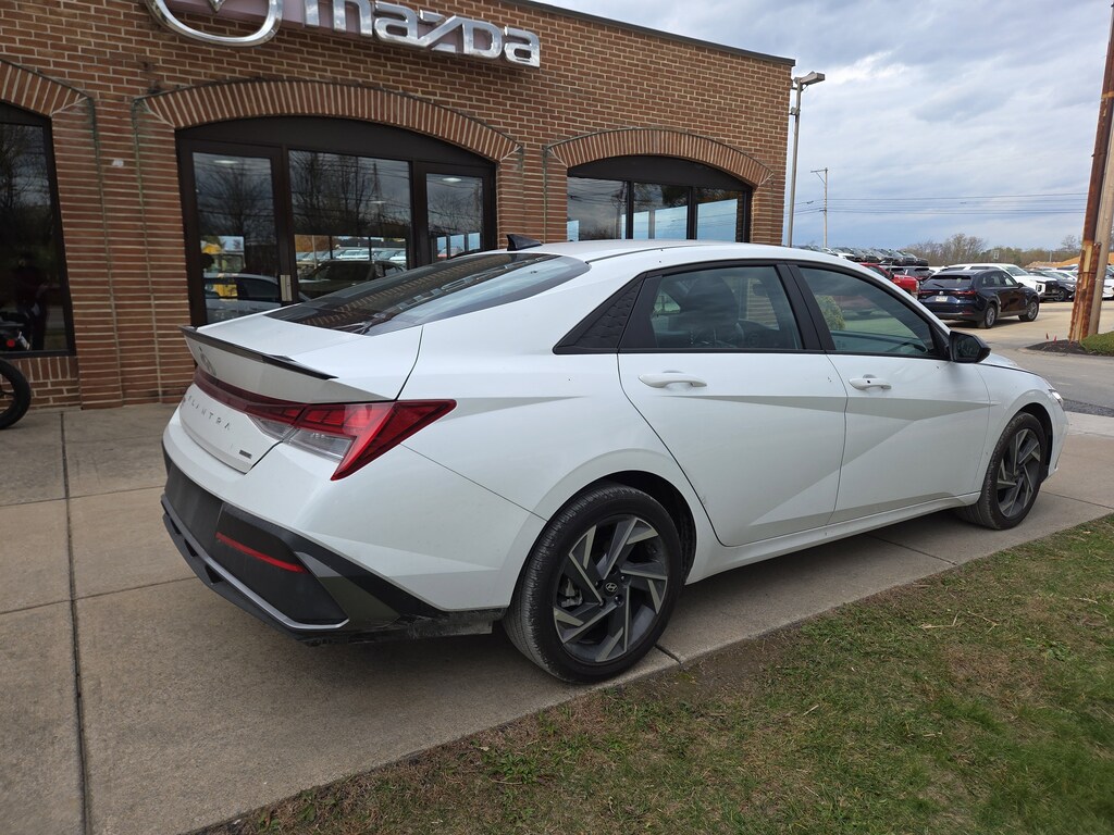 Used 2025 Hyundai Elantra Hybrid SEL Sport Sedan