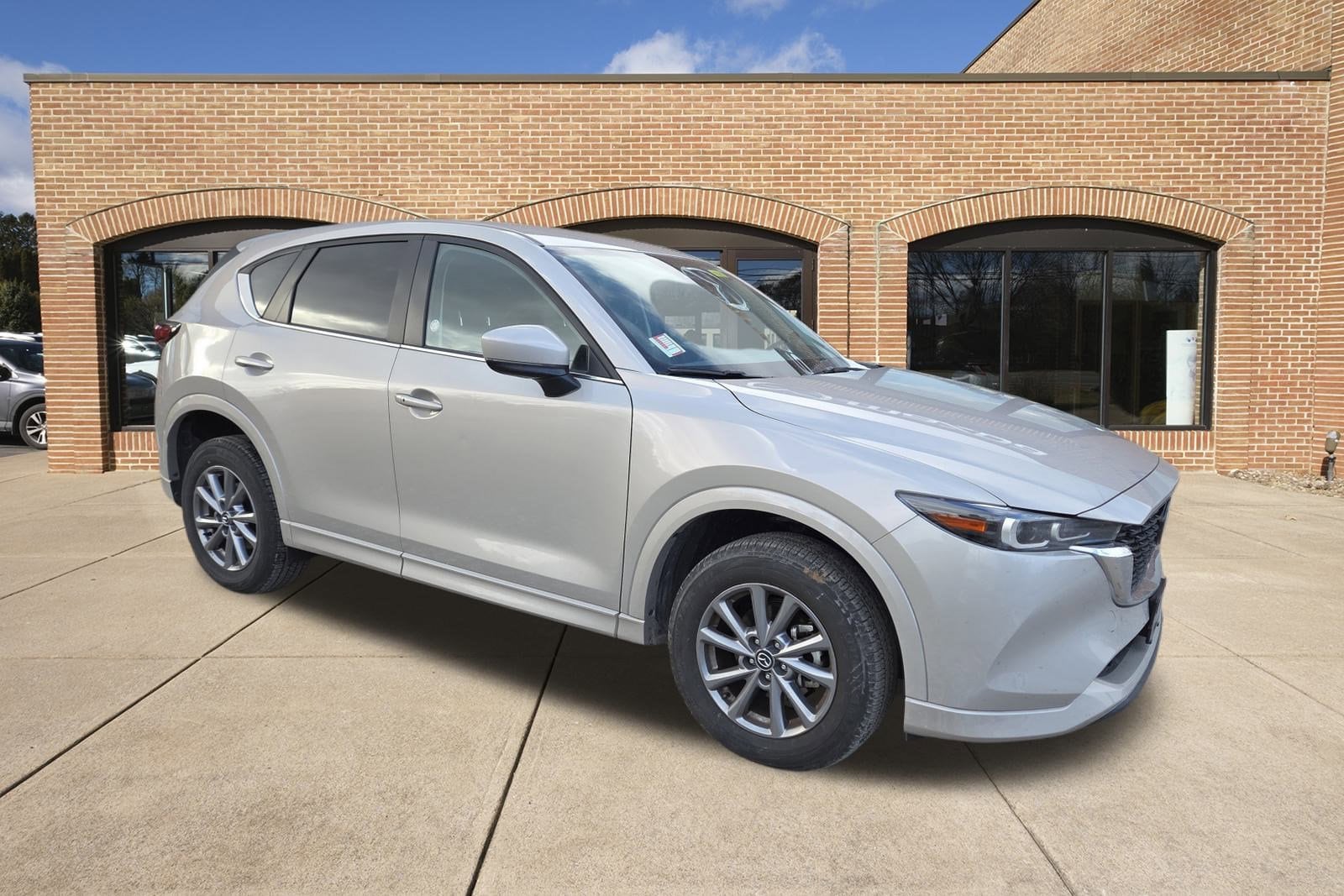2025 Mazda CX-5 S Select Package's photo