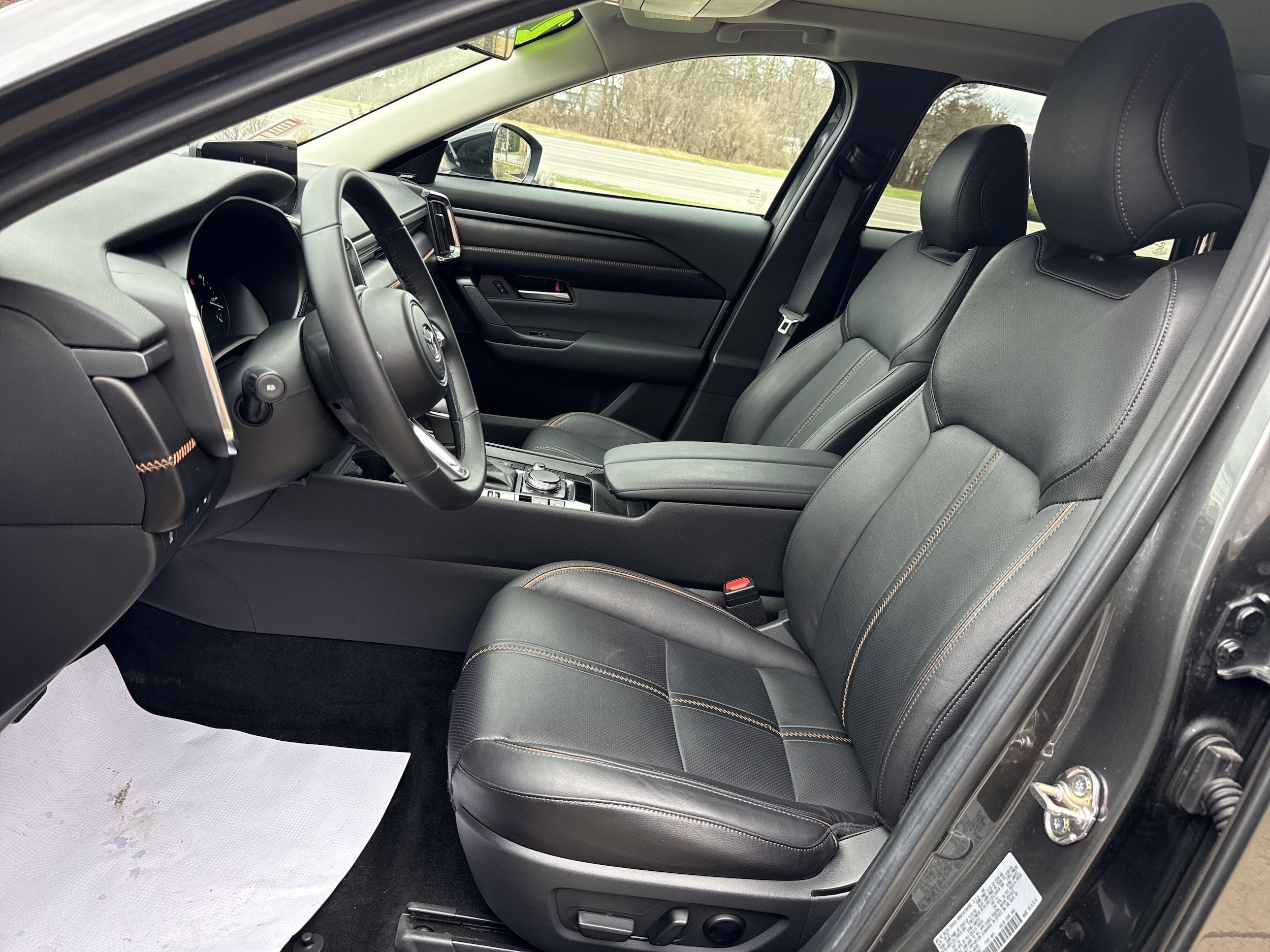 2025 Mazda CX-50 Premium Plus - Photo 12