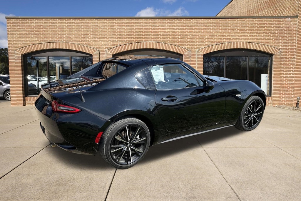 Used 2025 Mazda MX-5 Miata RF Grand Touring Convertible