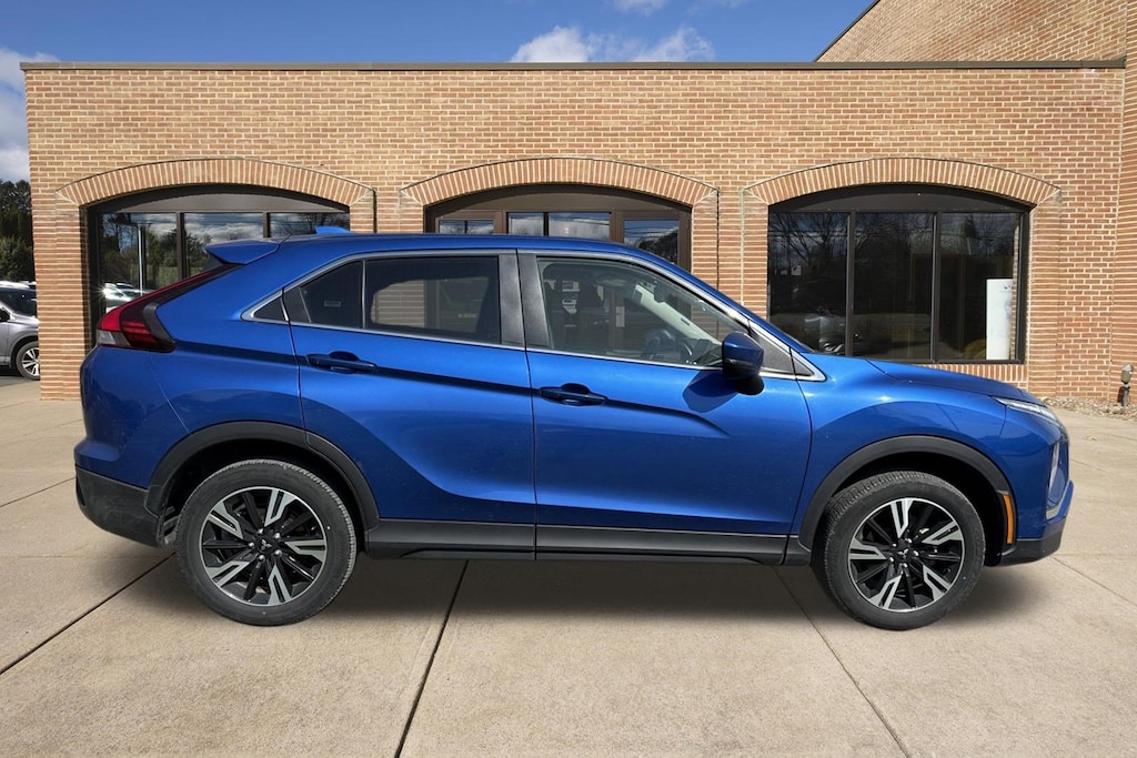 Used 2025 Mitsubishi Eclipse Cross SE SUV