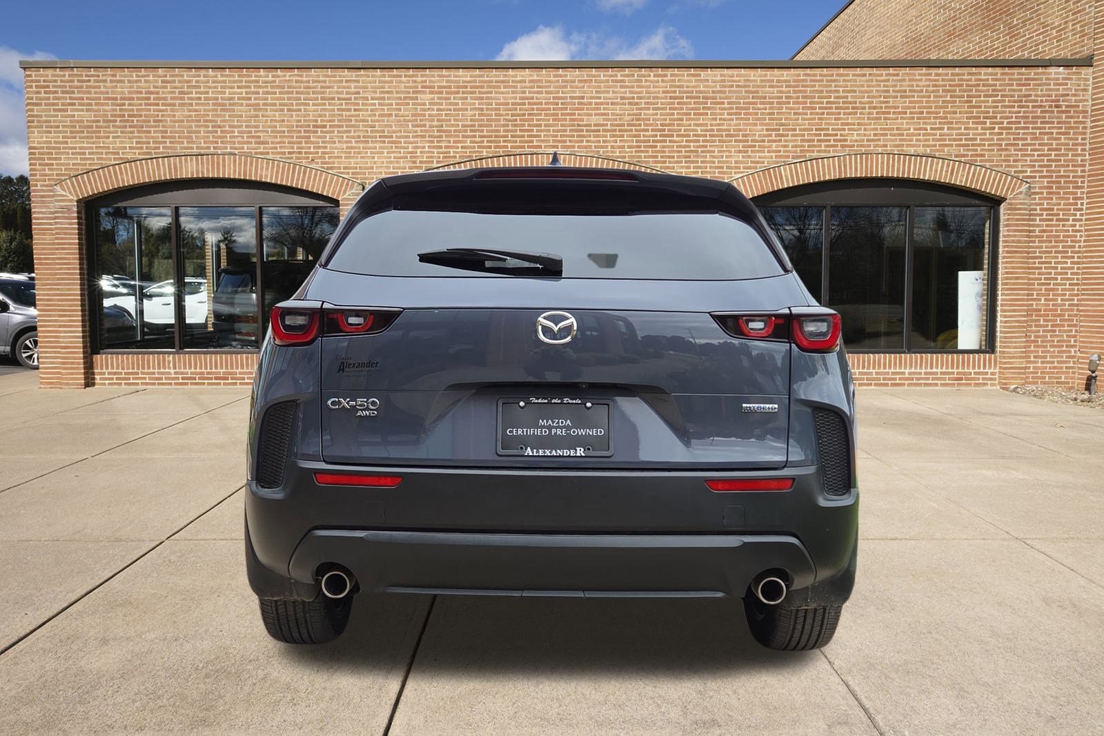 2025 Mazda CX-50 Premium Plus photo 2