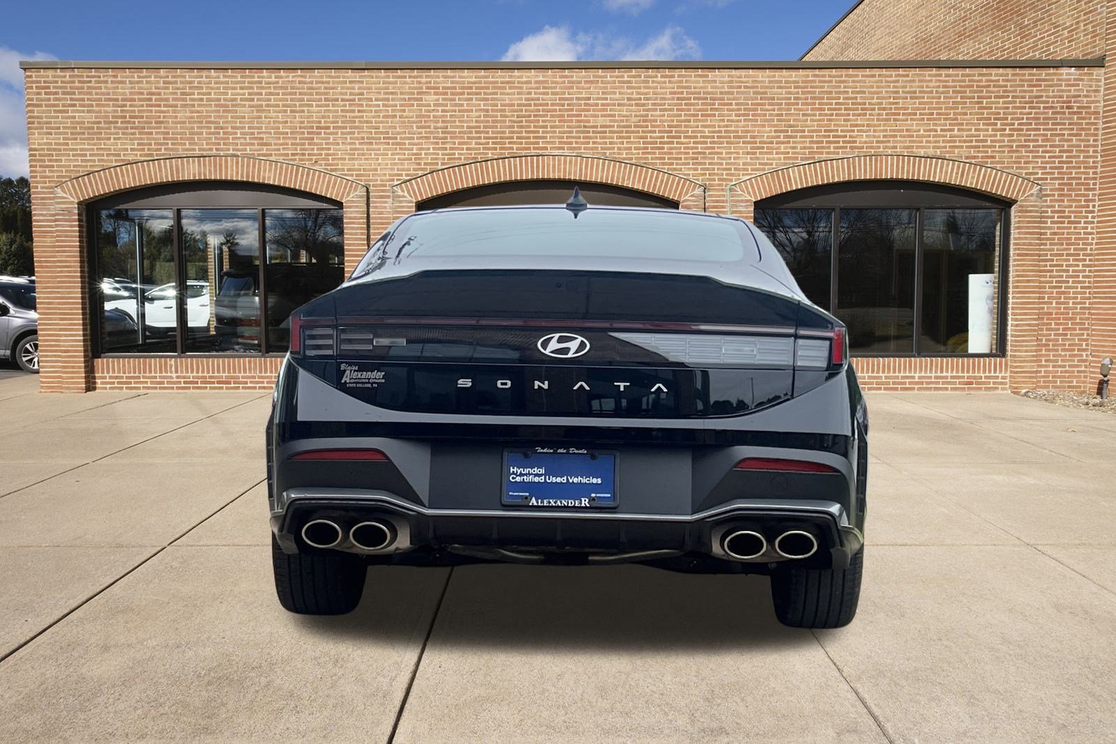 2025 Hyundai Sonata N Line photo 2