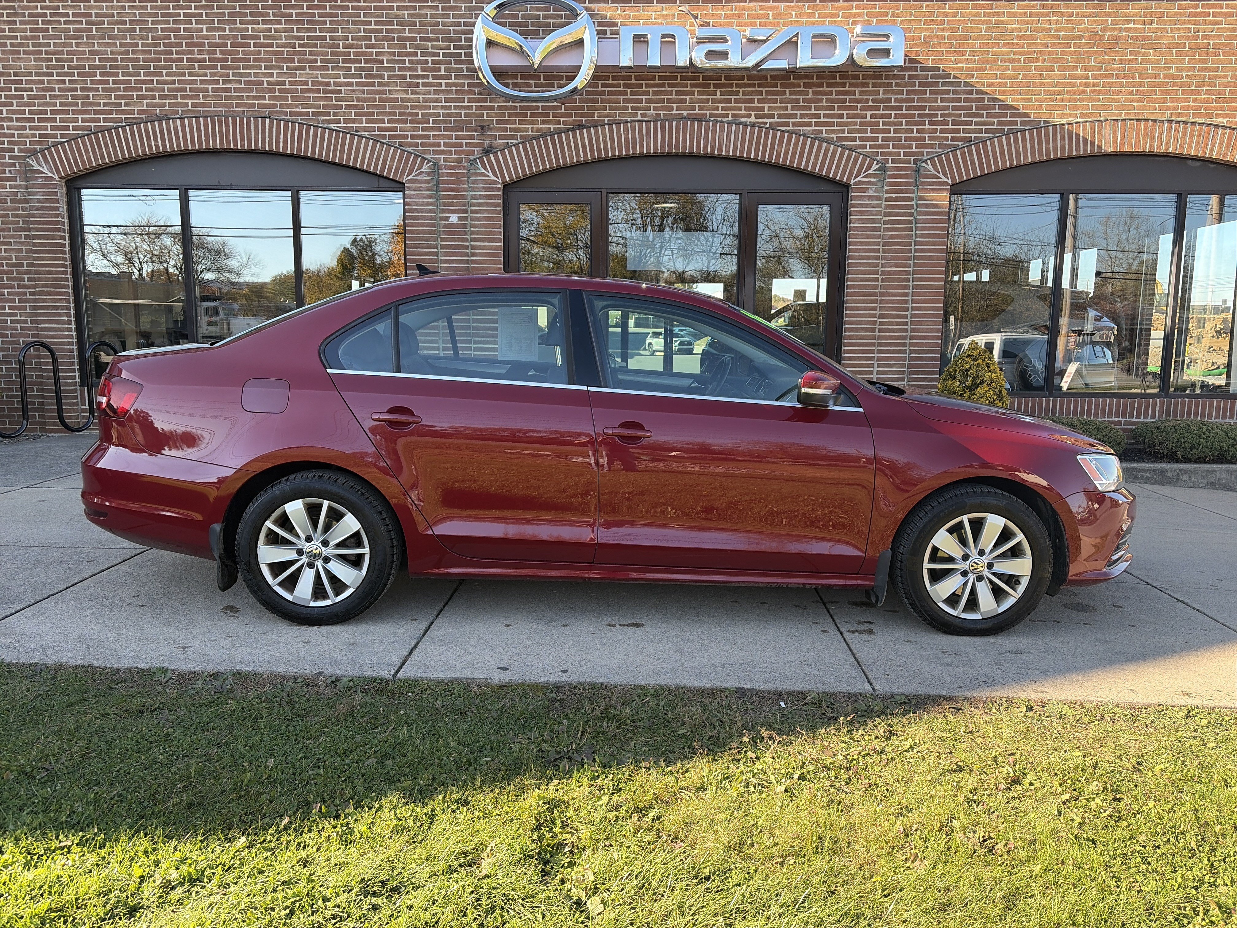 Used 2016 Volkswagen Jetta Sedan 1.4T SE Automatic Sedan