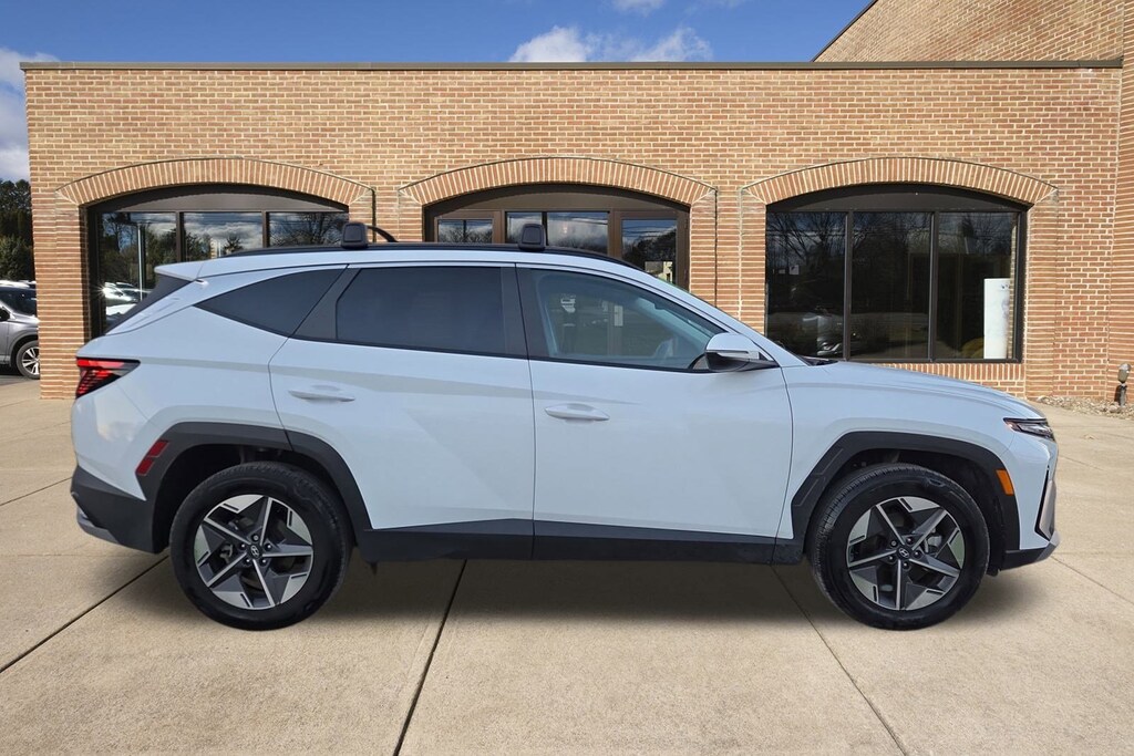 Certified 2025 Hyundai Tucson Hybrid SEL Convenience SUV