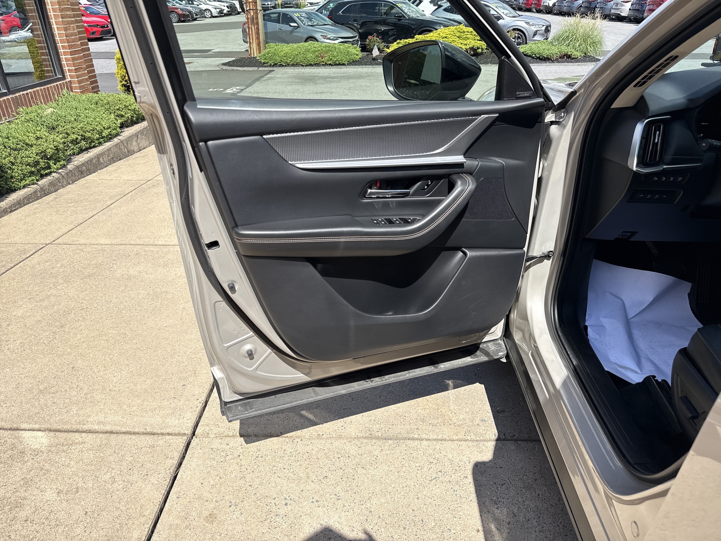 2026 Mazda CX-90 Premium Package - Photo 15