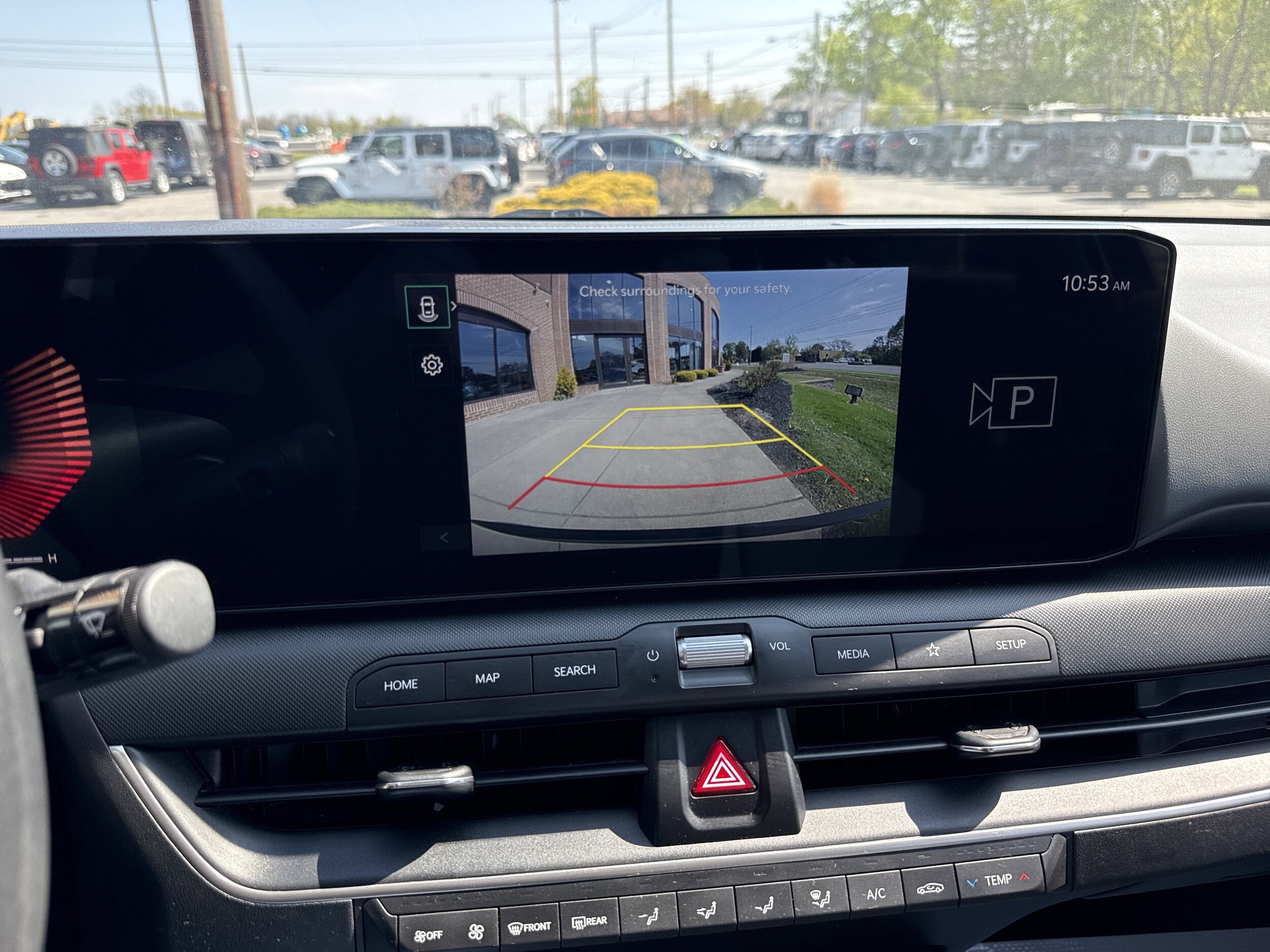 2025 Kia K4 LXS - Photo 26