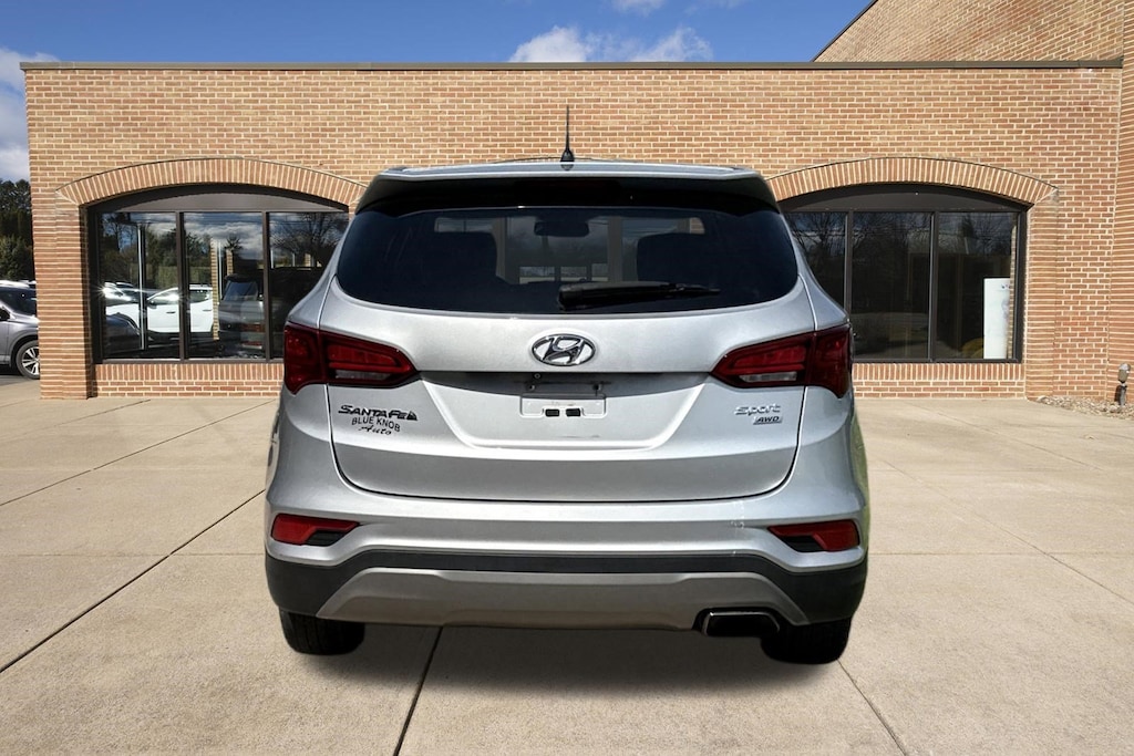 Used 2018 Hyundai Santa Fe Sport 2.4L SUV