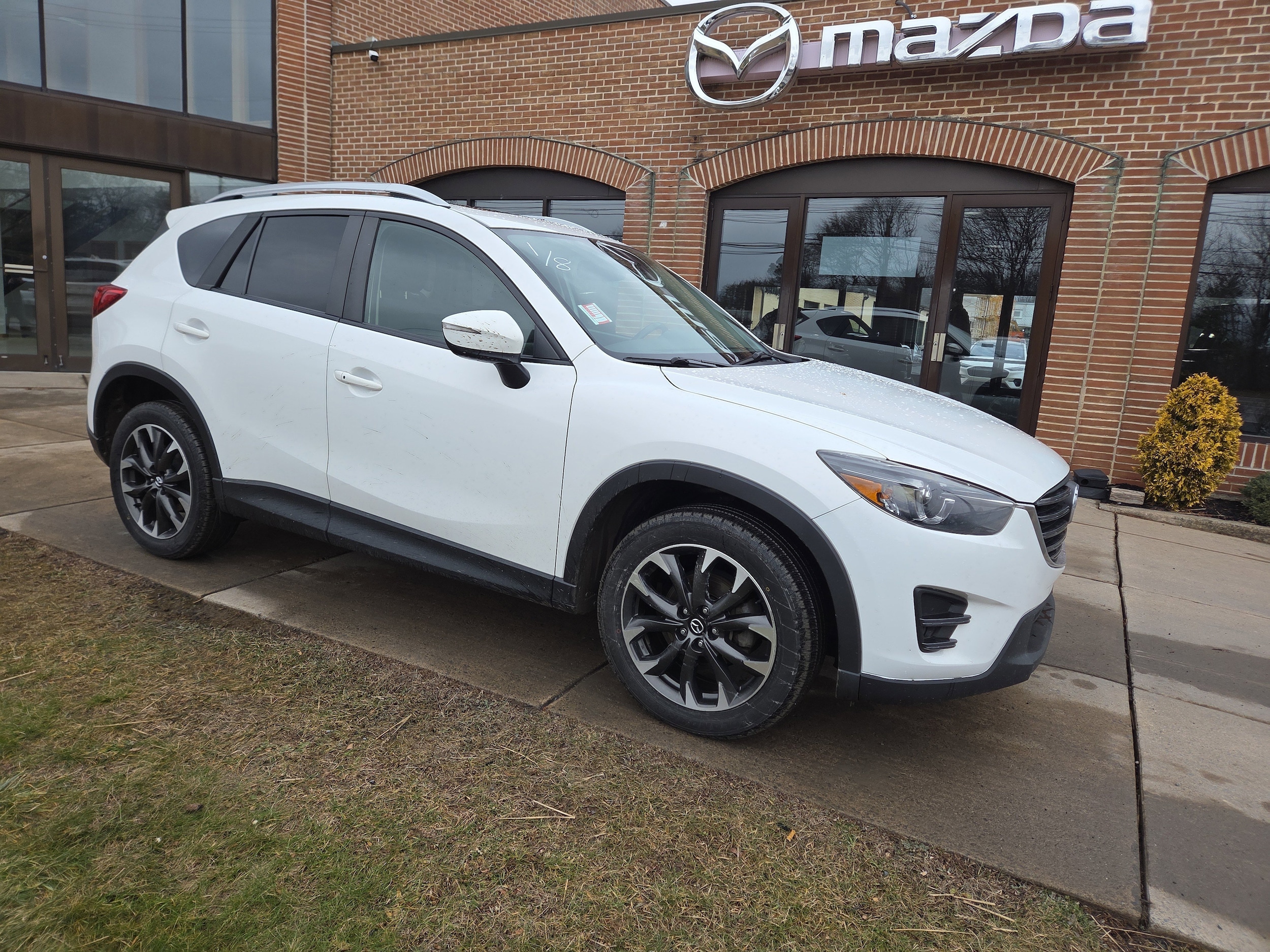 2016 Mazda CX-5 Grand Touring's photo