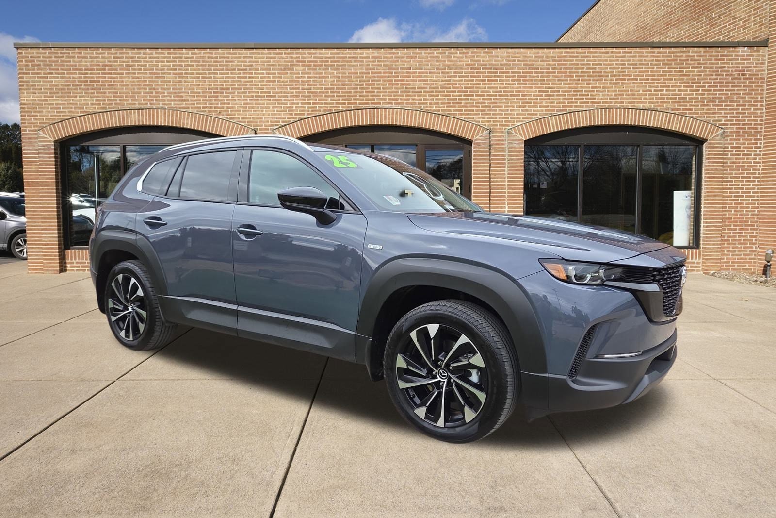 2025 Mazda CX-50 Premium Plus's photo