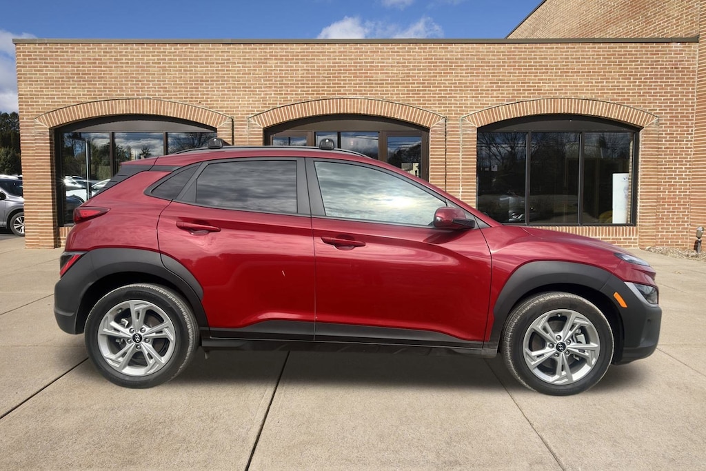 Used 2023 Hyundai Kona SEL SUV