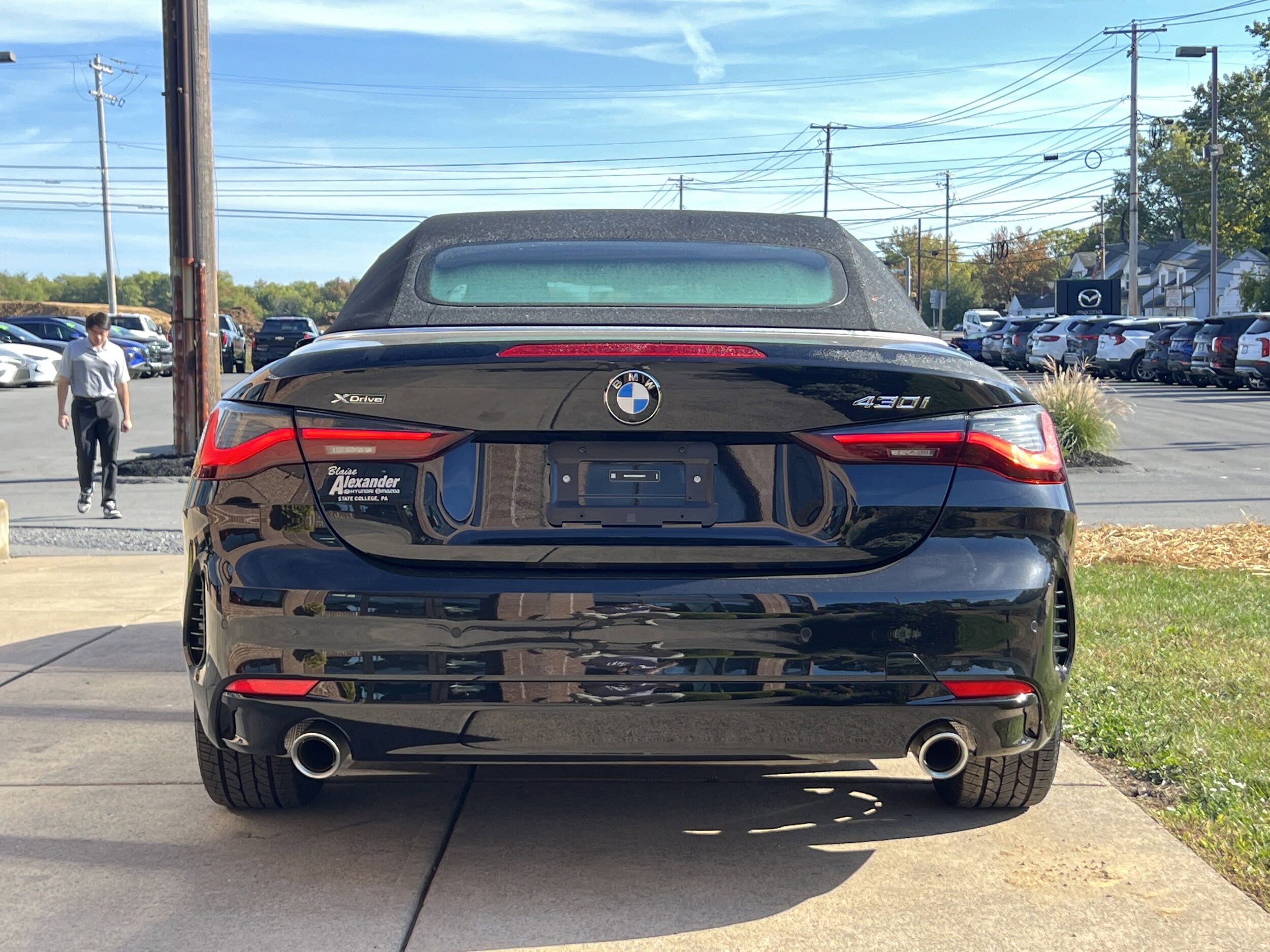 2025 Bmw 430i xDrive Convertible photo 3