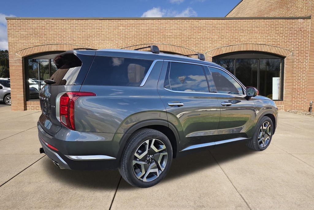 Used 2025 Hyundai Palisade Limited SUV