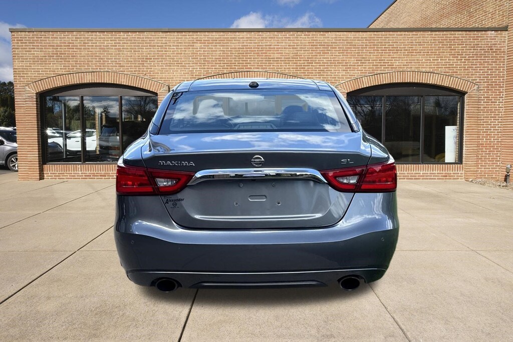 Used 2017 Nissan Maxima 3.5 SL Sedan
