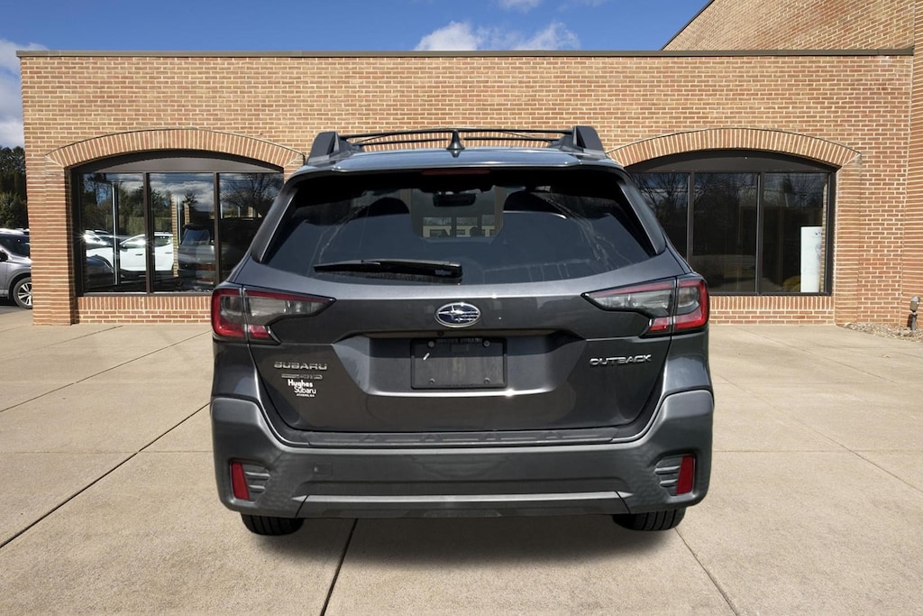 Used 2020 Subaru Outback Premium SUV