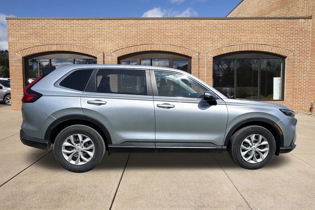 Used 2025 Honda CR-V LX SUV