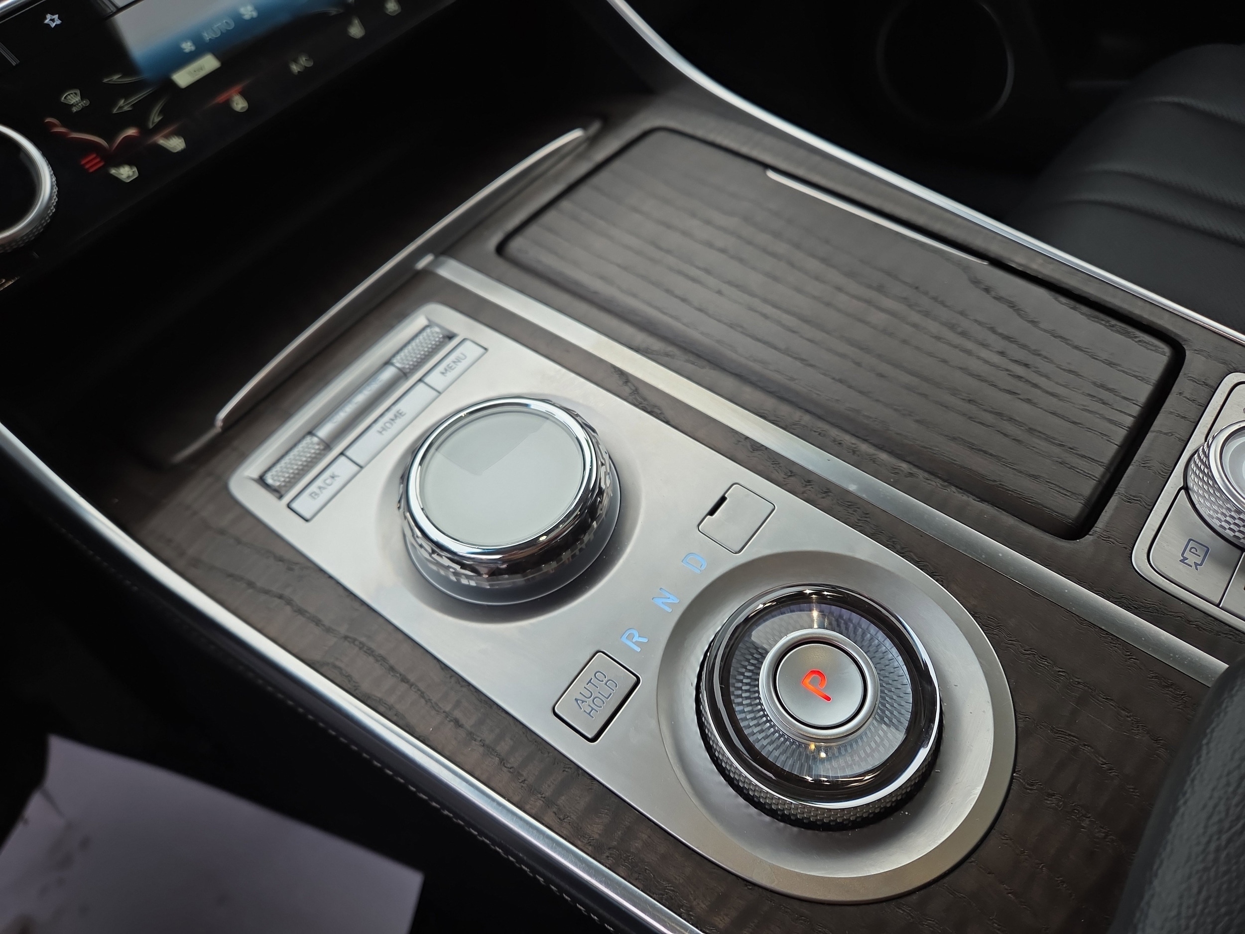 2024 GENESIS GV80 Standard - Photo 22