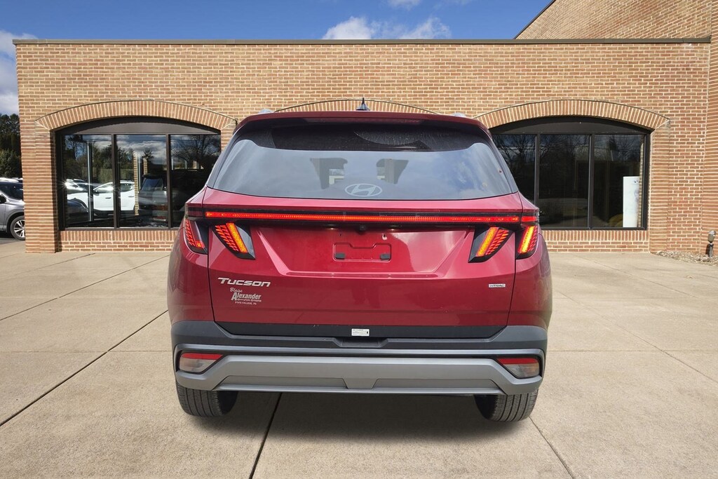 Used 2025 Hyundai Tucson SEL Convenience SUV