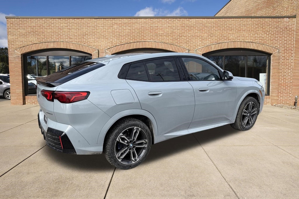 Used 2025 BMW X2 xDrive28i SUV