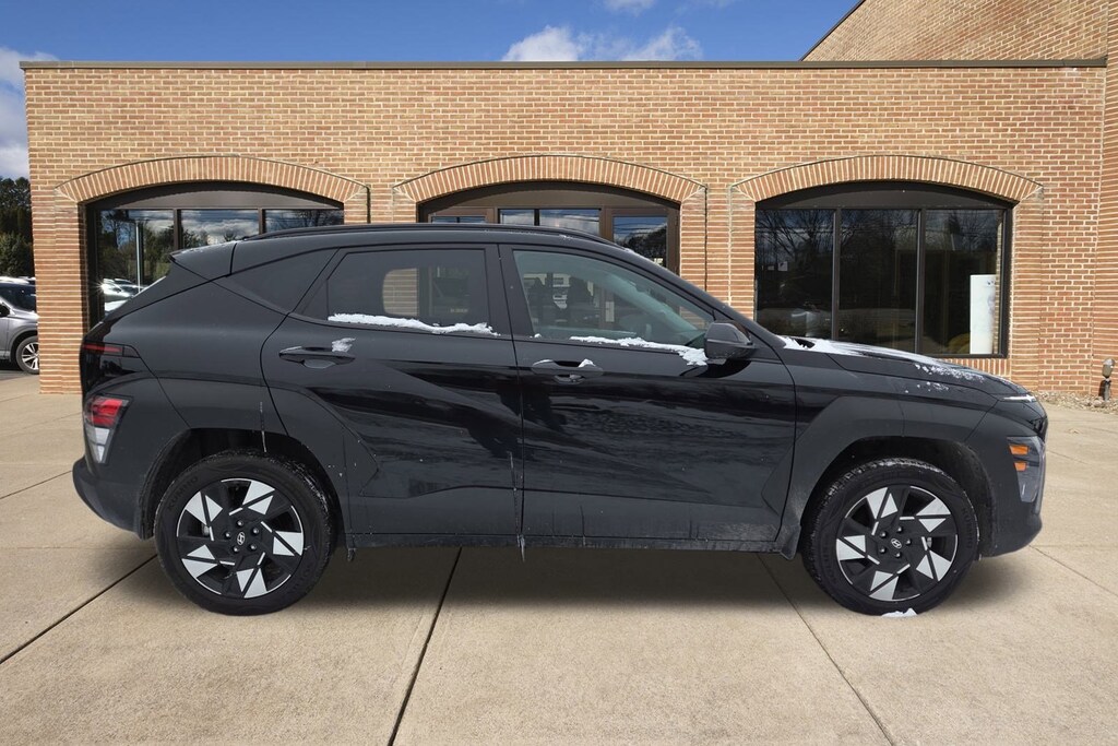 Used 2025 Hyundai Kona SEL SUV