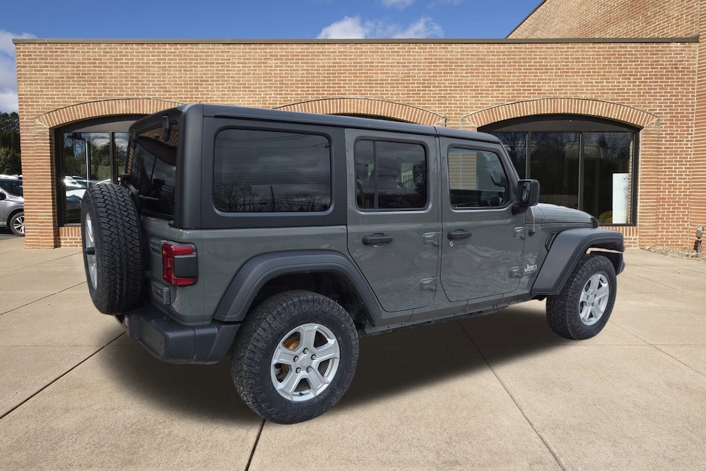 Used 2019 Jeep Wrangler Unlimited Unlimited Sport 4x4 SUV