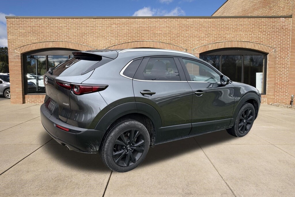Used 2016 Nissan Rogue SV SUV