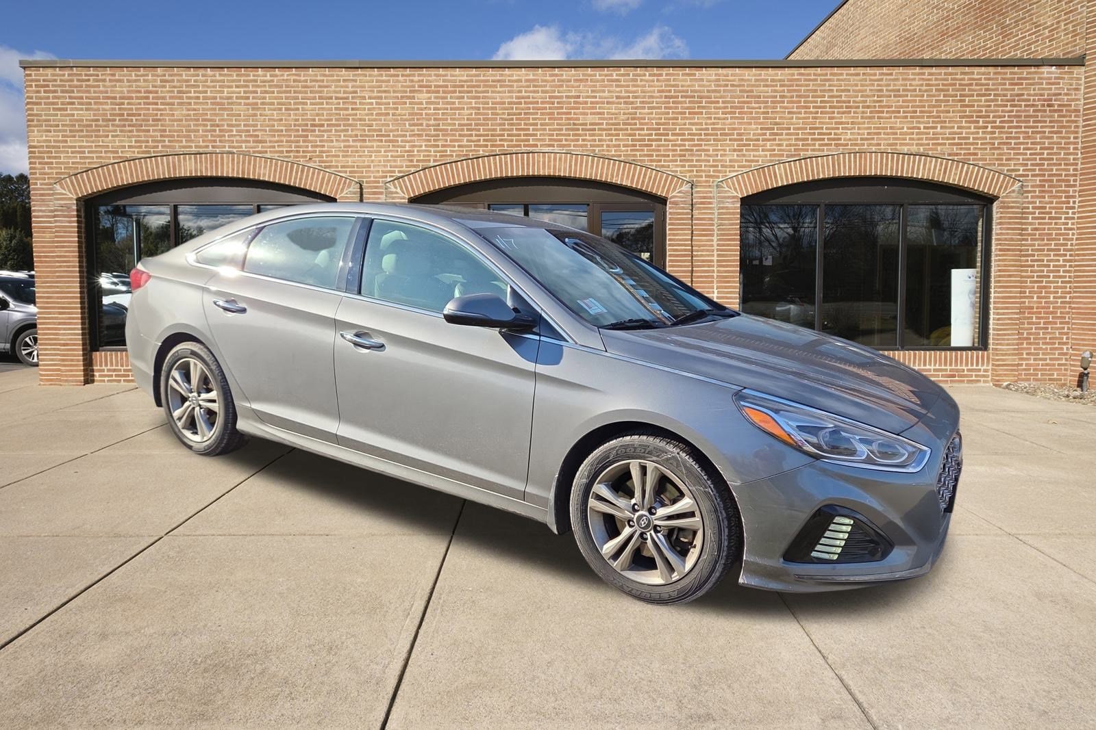 2019 Hyundai Sonata Limited's photo