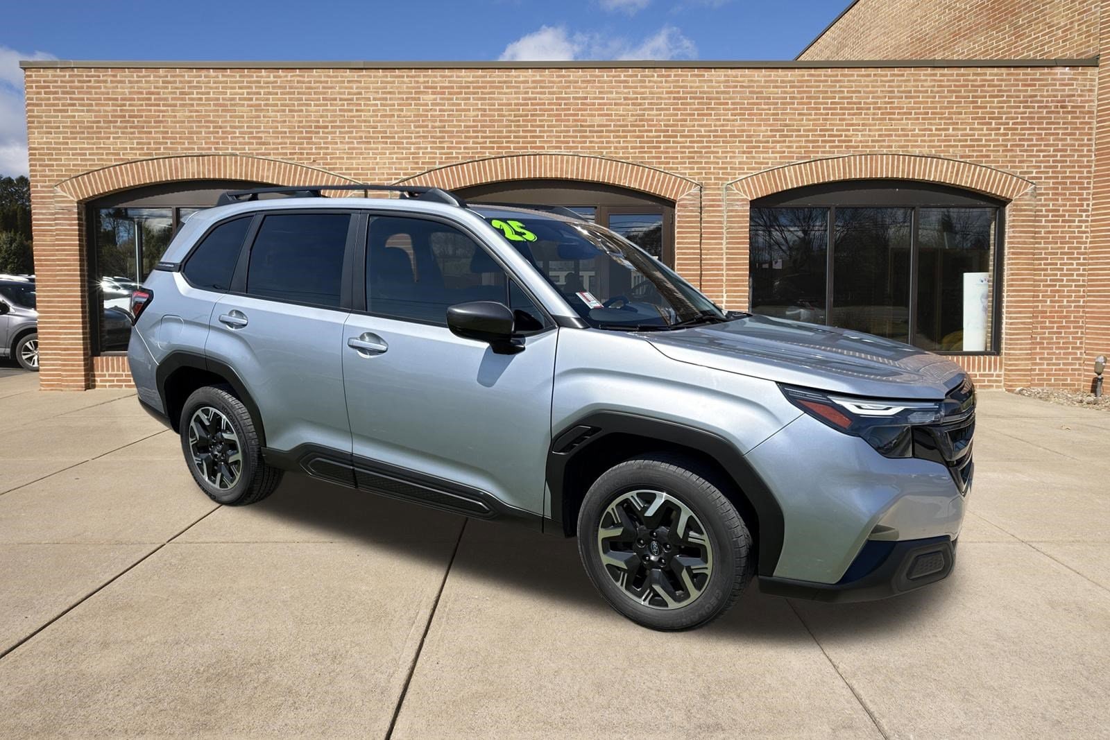 2025 Subaru Forester Premium's photo